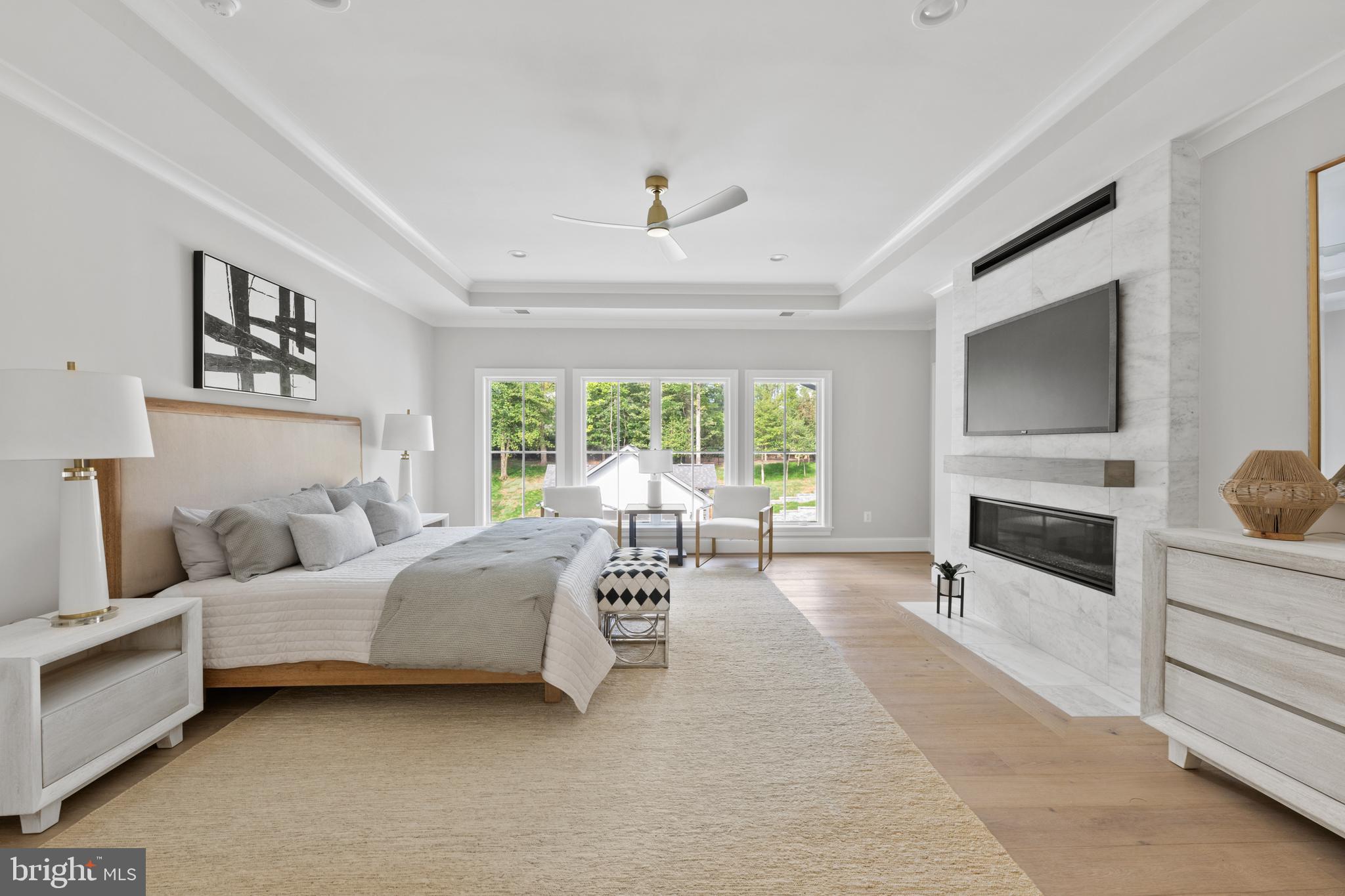 CLEARVIEW MANOR - Residential