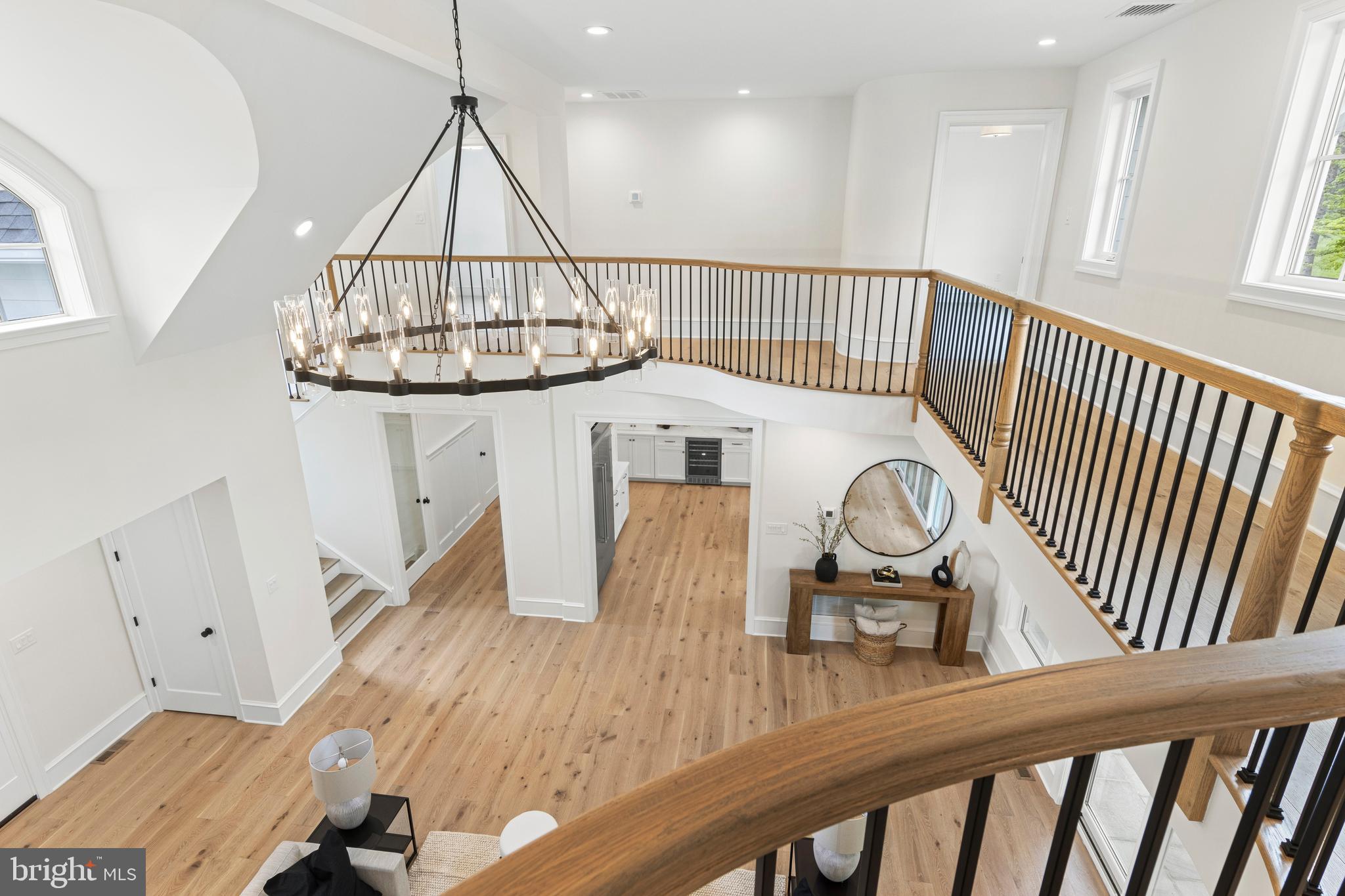 NEWTOWN SQ - Residential
