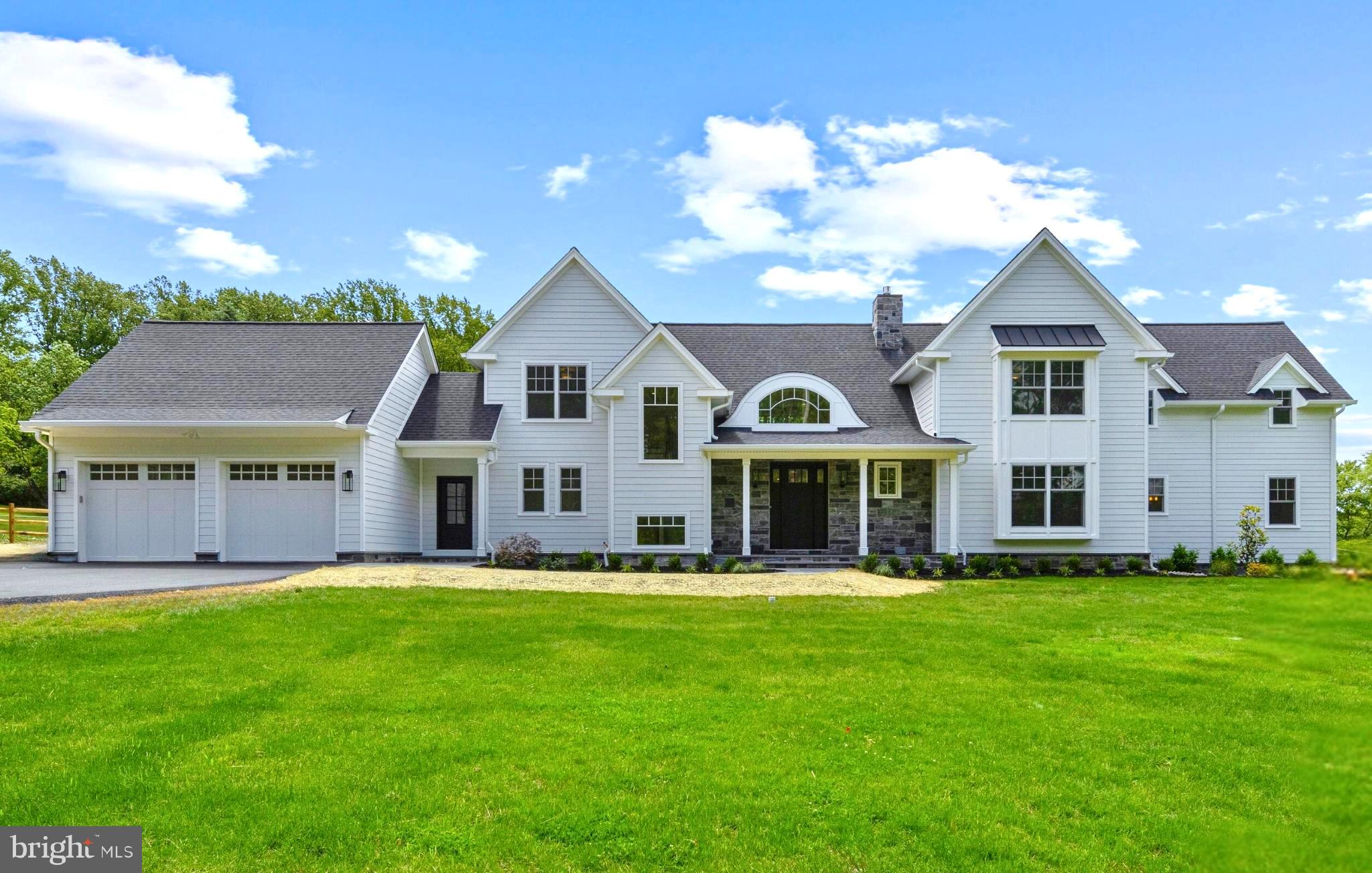 NEWTOWN SQ - Residential