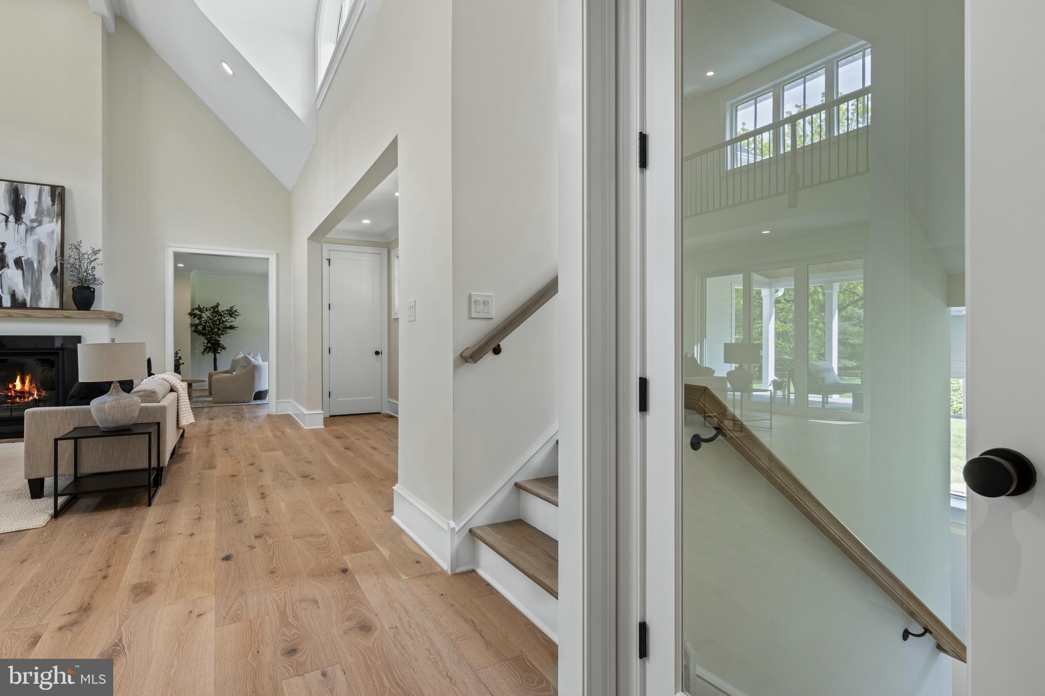 NEWTOWN SQ - Residential