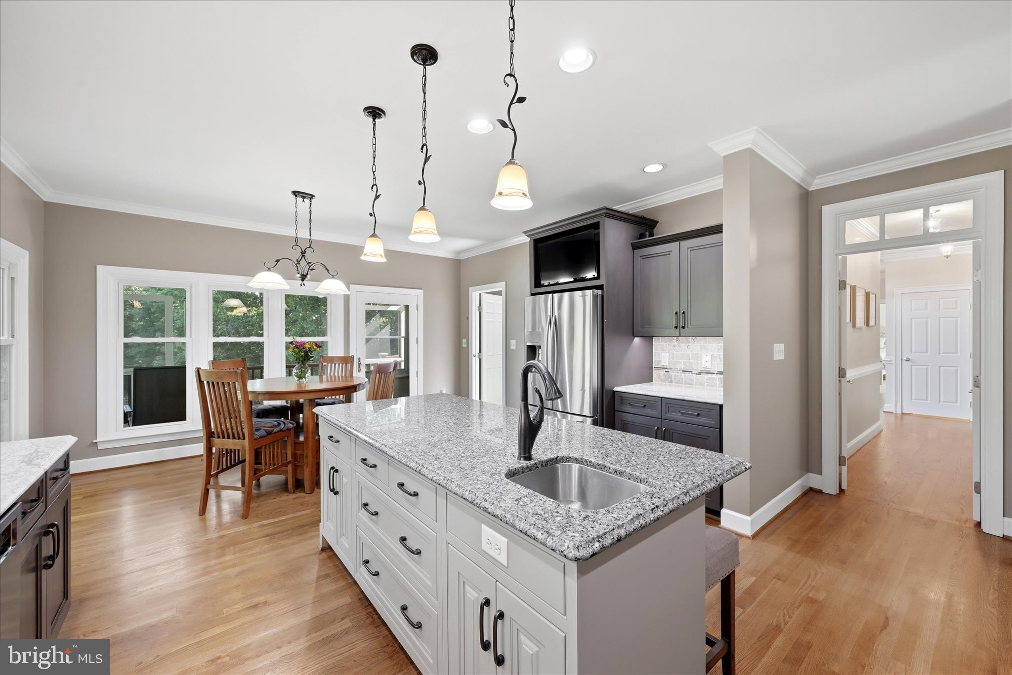 RIDGEVIEW - Residential