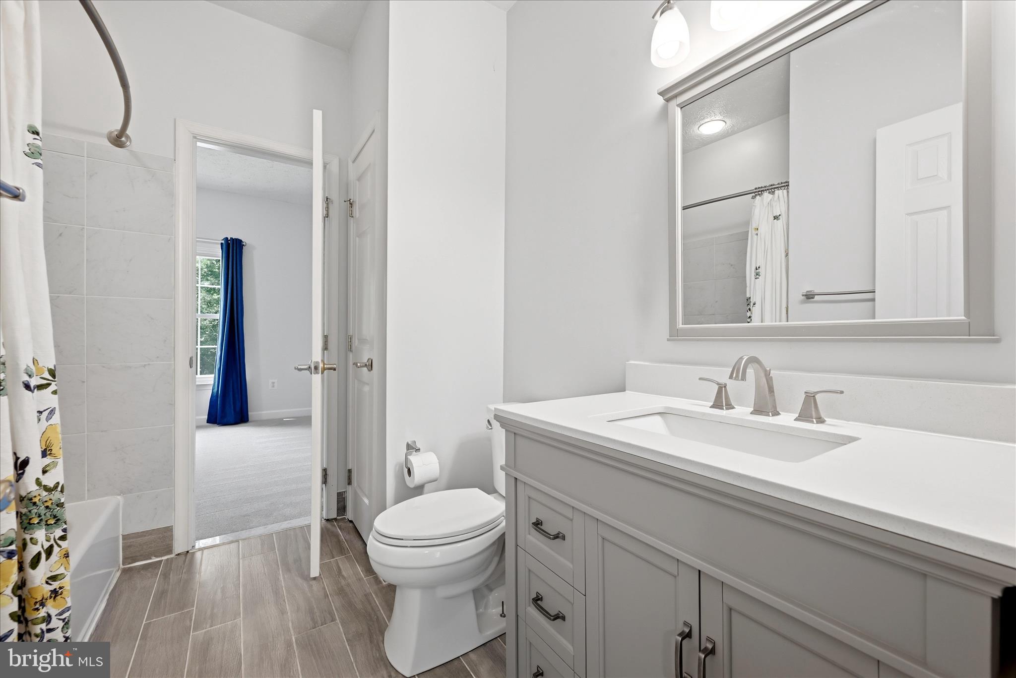 RIDGEVIEW - Residential
