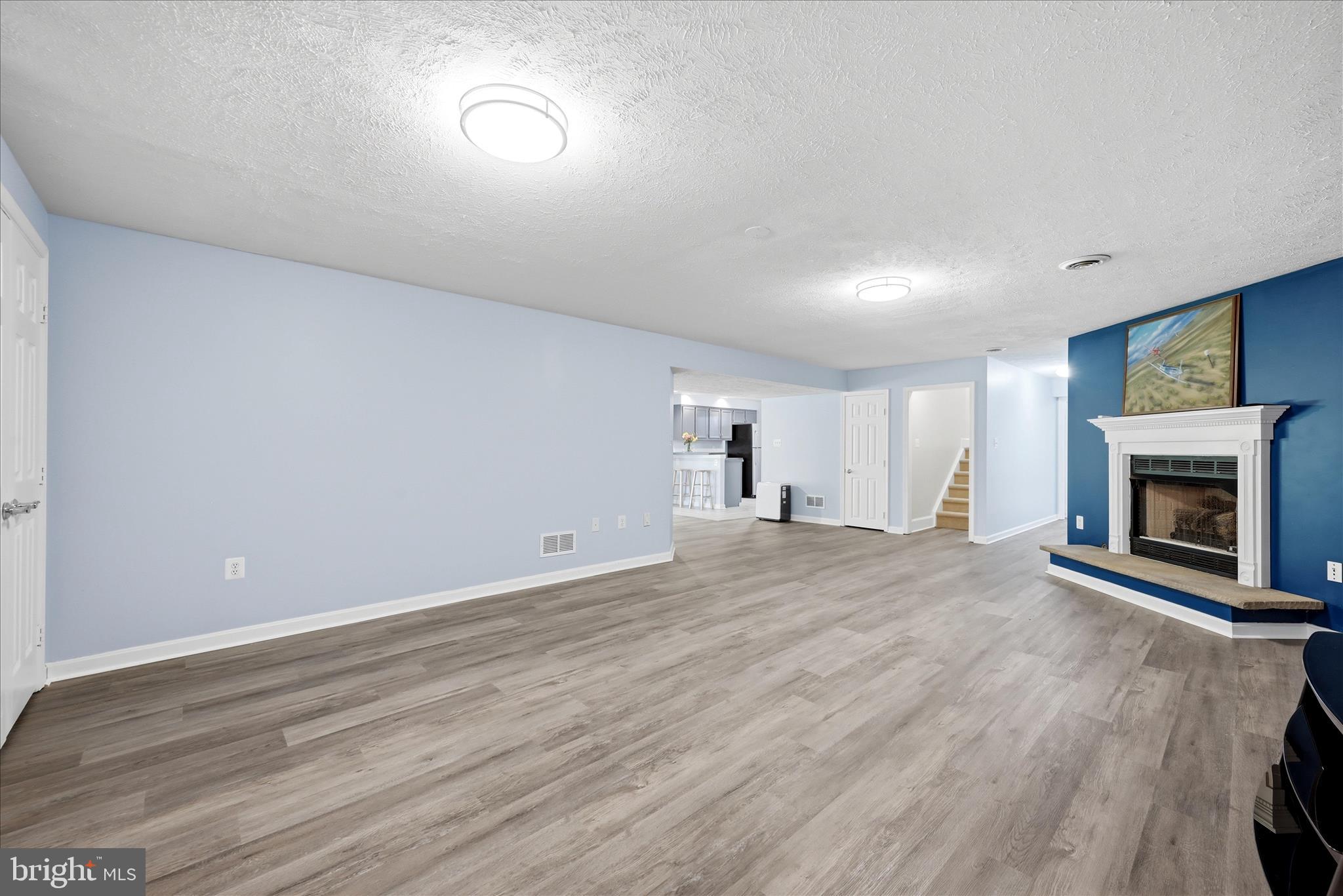 RIDGEVIEW - Residential