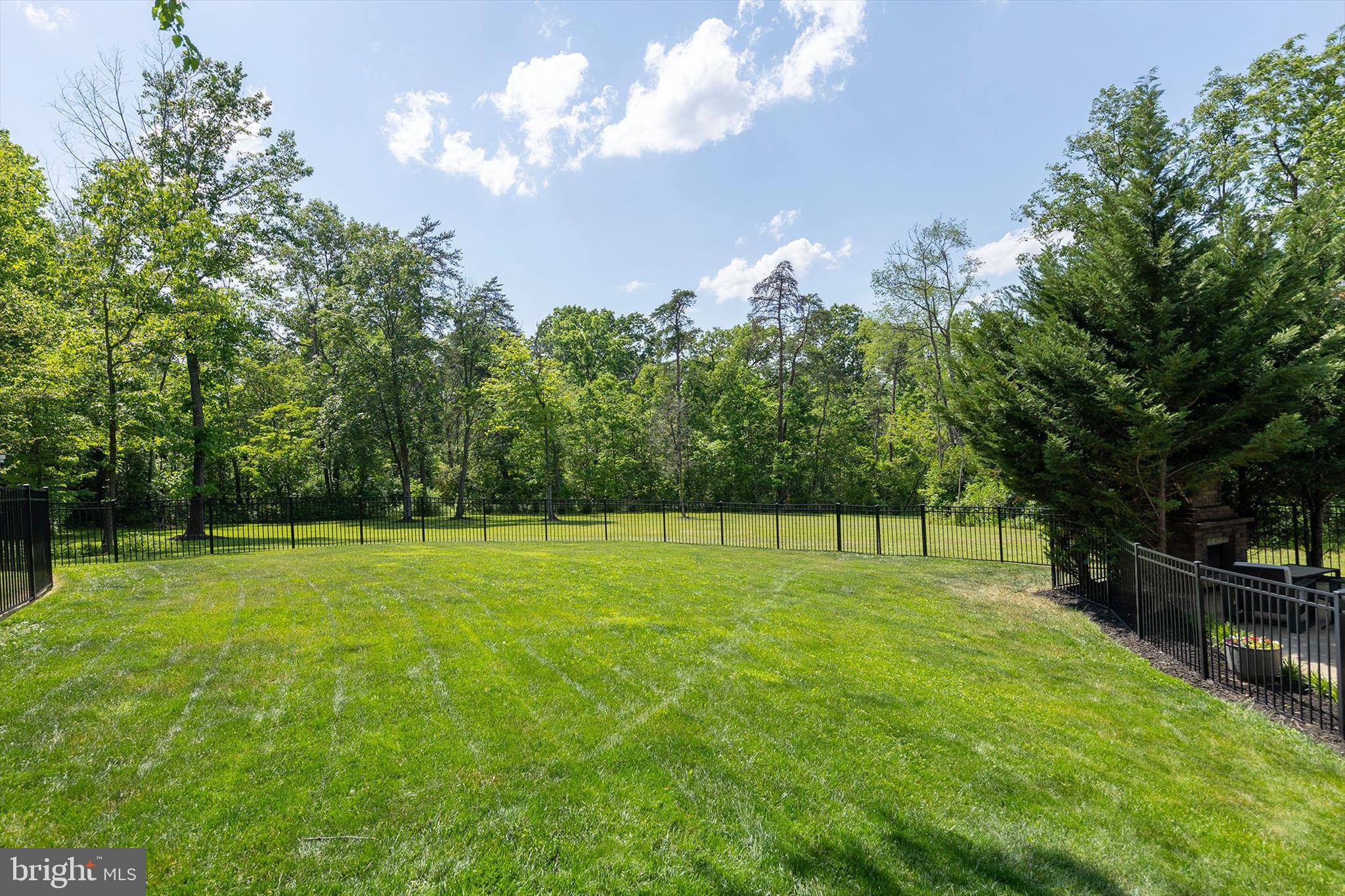 RIDGEVIEW - Residential
