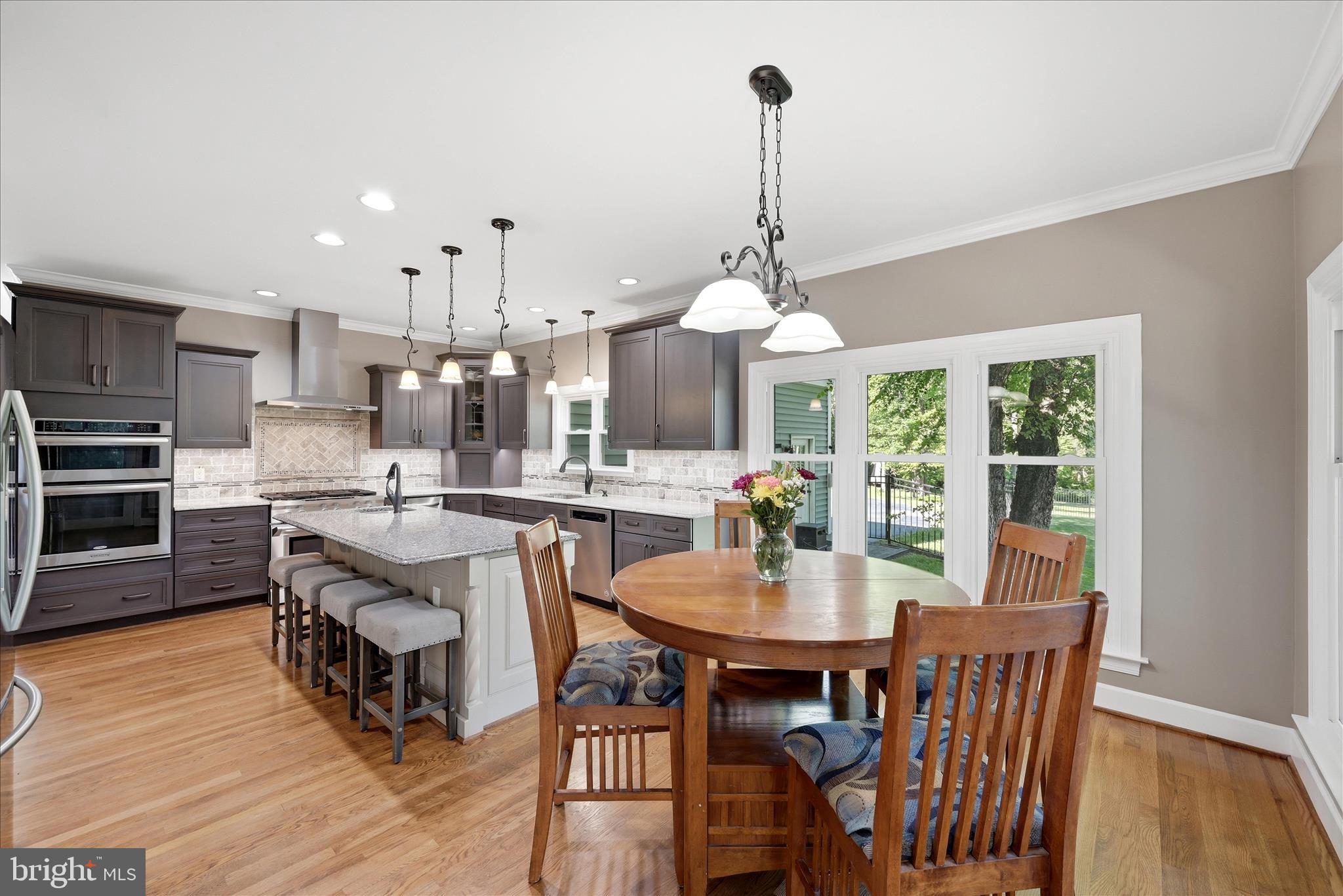 RIDGEVIEW - Residential