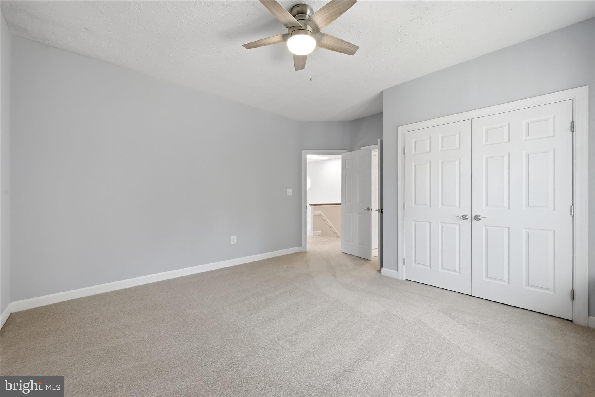 RIDGEVIEW - Residential