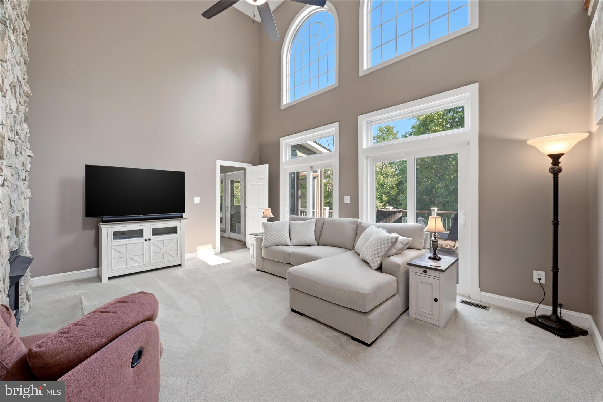 RIDGEVIEW - Residential