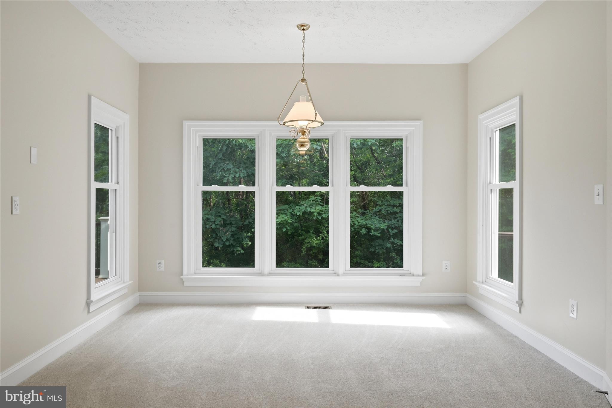 RIDGEVIEW - Residential