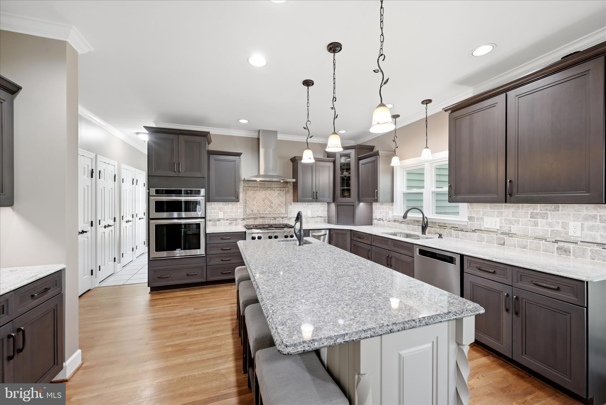 RIDGEVIEW - Residential