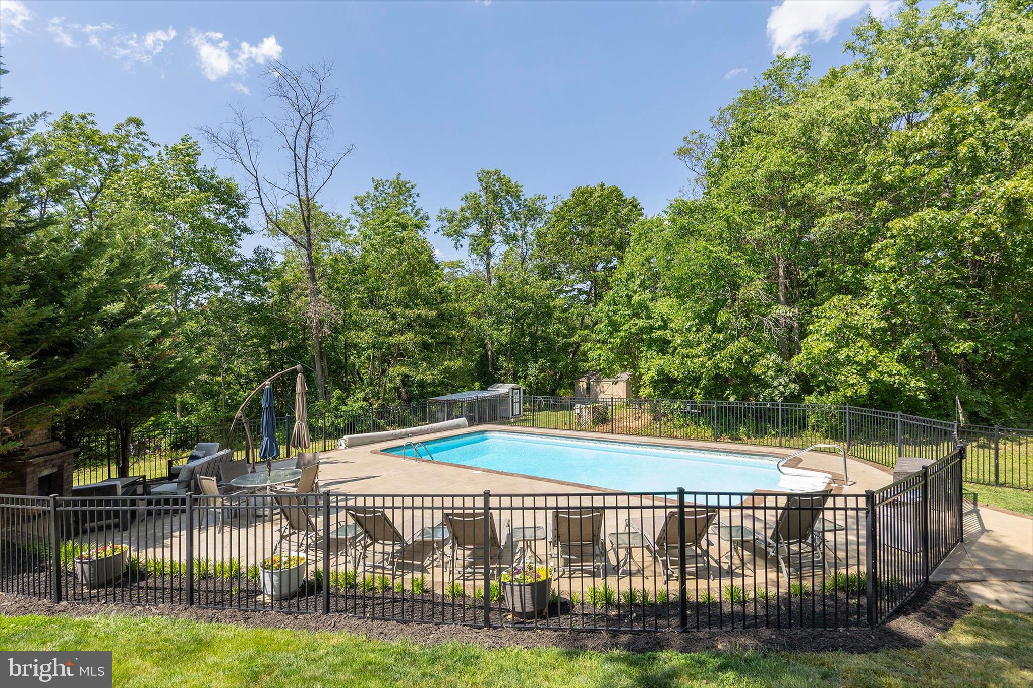 RIDGEVIEW - Residential