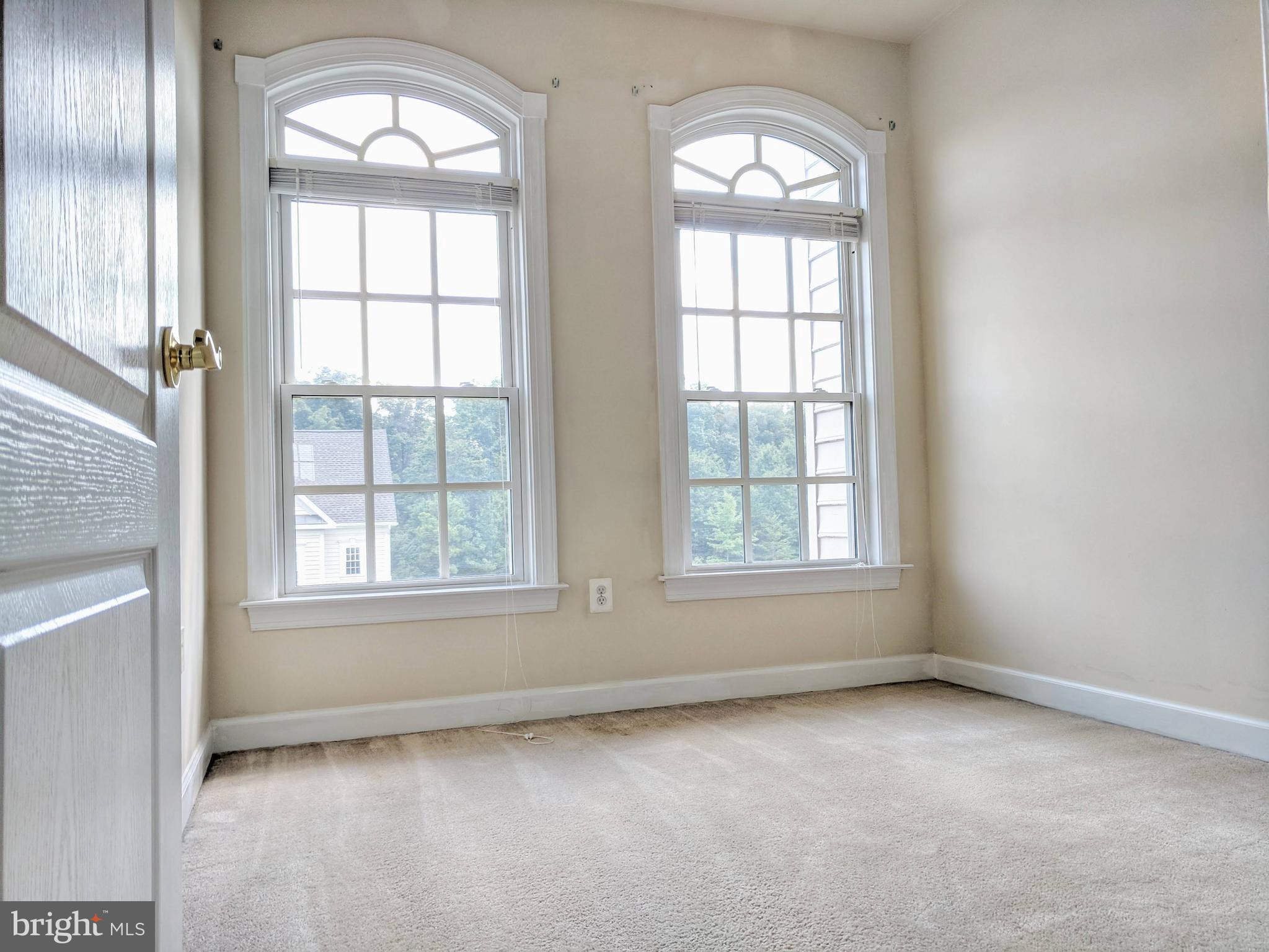 NEW BRISTOW VILLAGE - Residential Lease