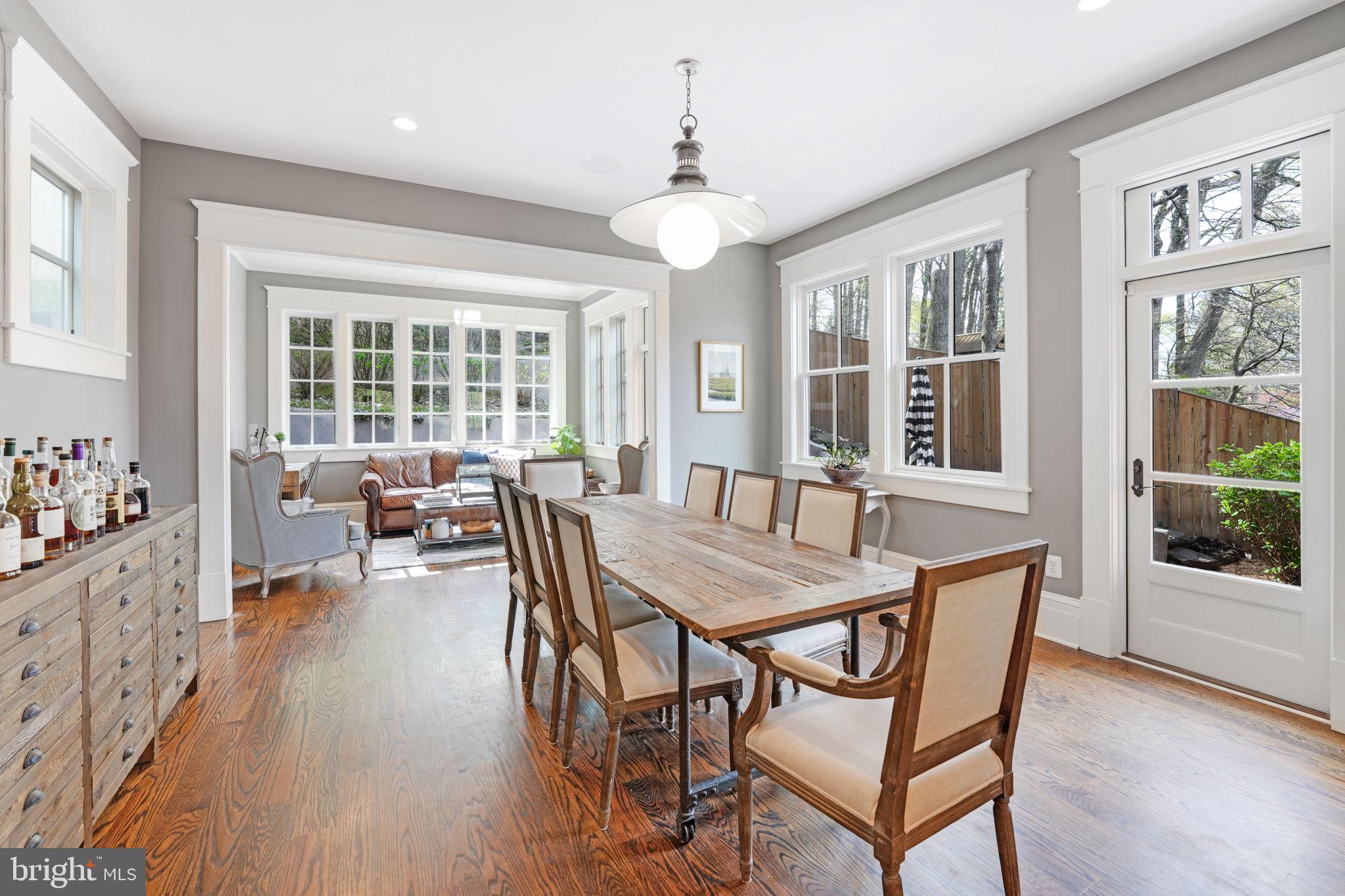 LEE HEIGHTS - Residential