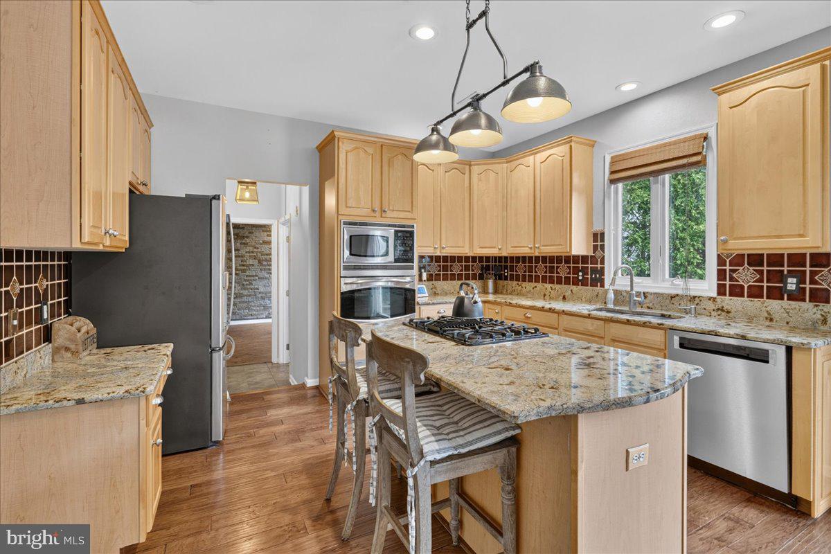 COLD SPRING HUNT - Residential
