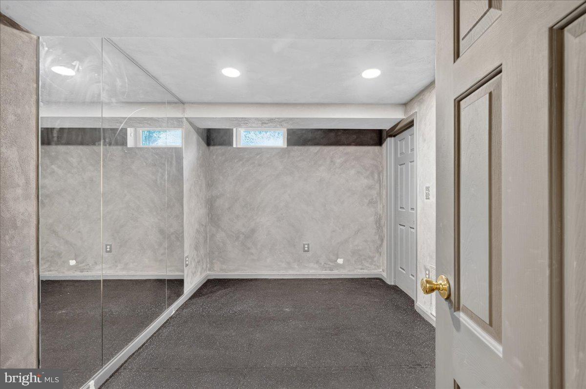 COLD SPRING HUNT - Residential