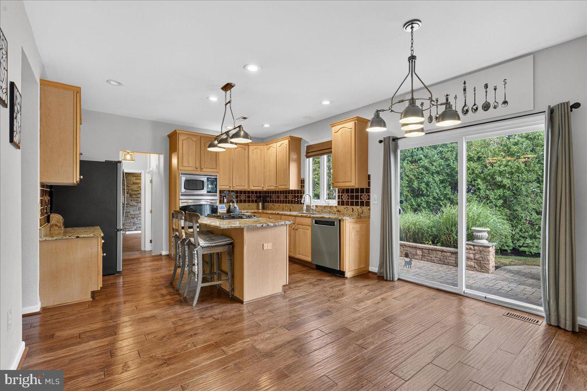 COLD SPRING HUNT - Residential