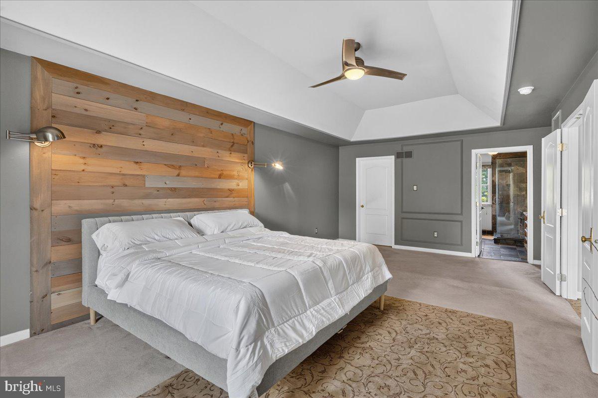 COLD SPRING HUNT - Residential