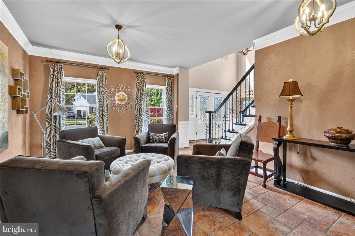 COLD SPRING HUNT - Residential