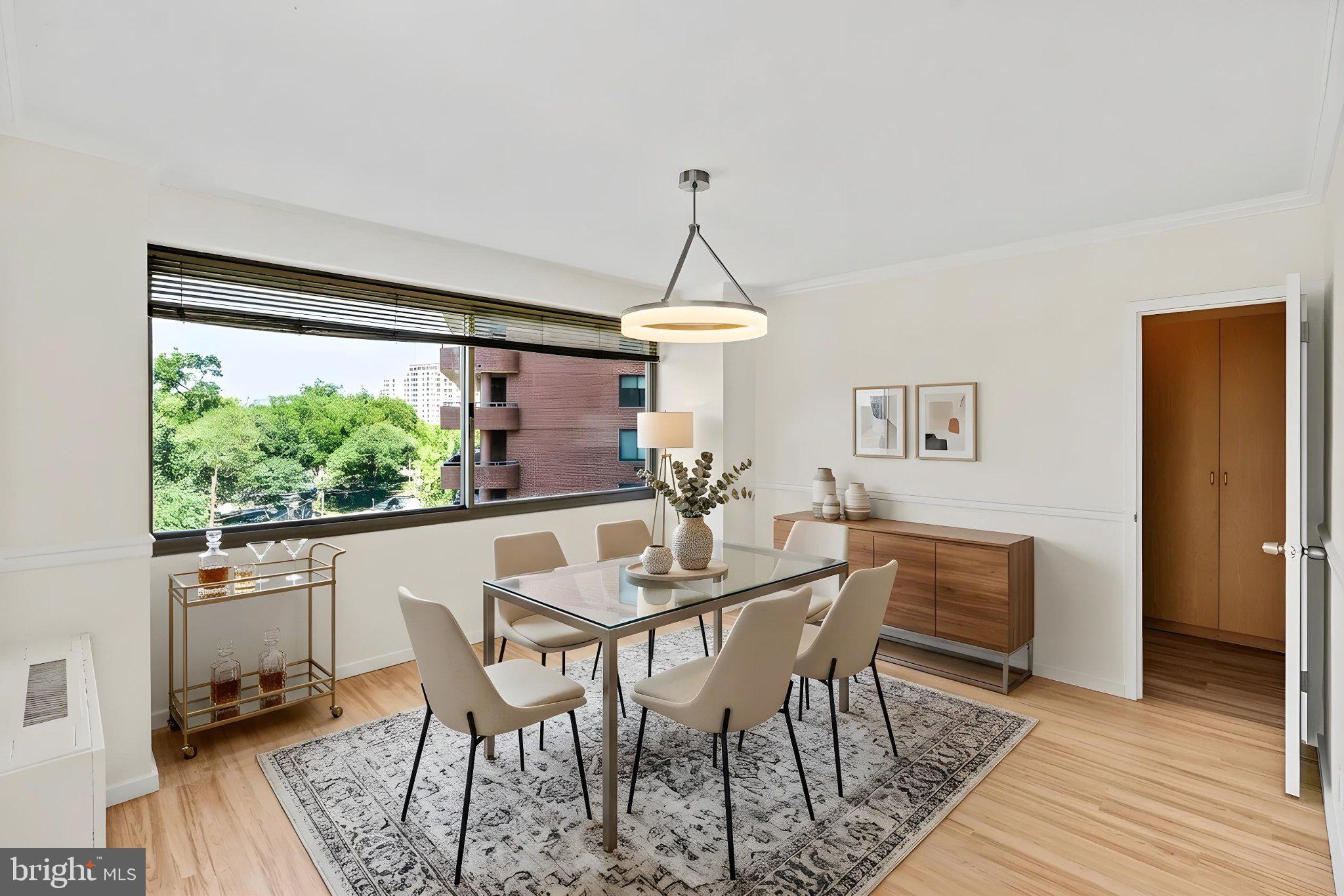 CHEVY CHASE - Residential
