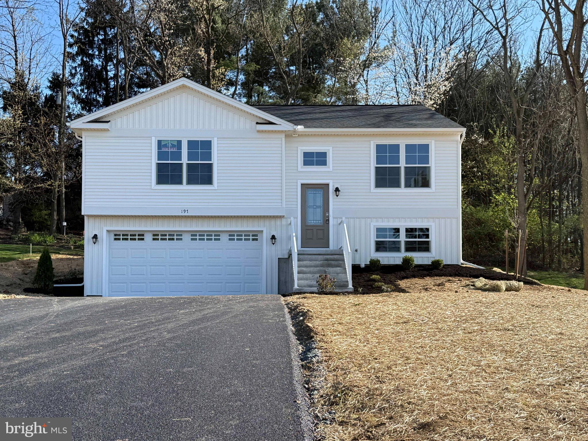 SOUTH GUILFORD HILLS - Residential