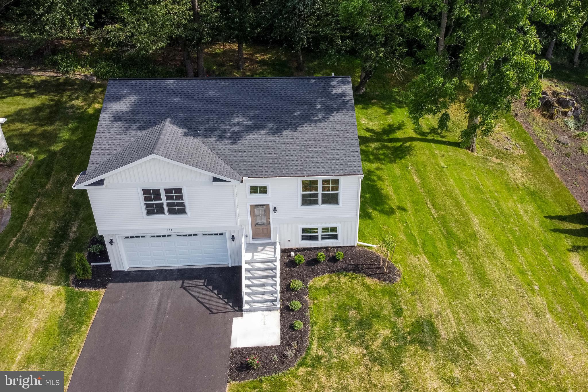 SOUTH GUILFORD HILLS - Residential