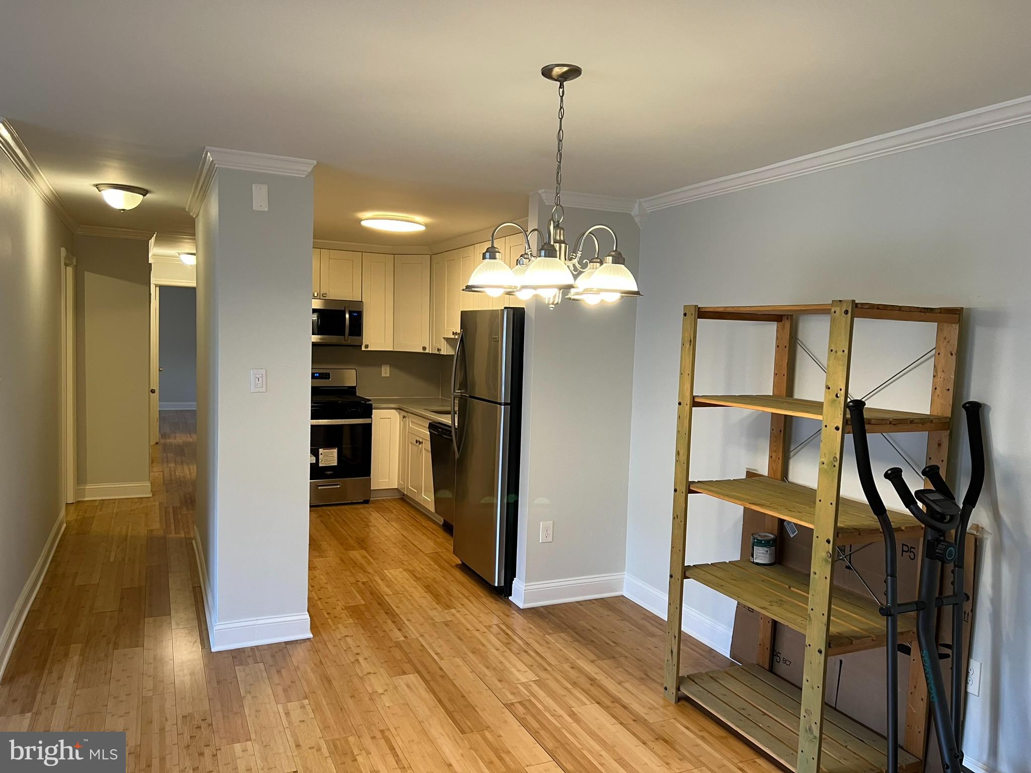 MONTPELIER VILLAGE - Residential