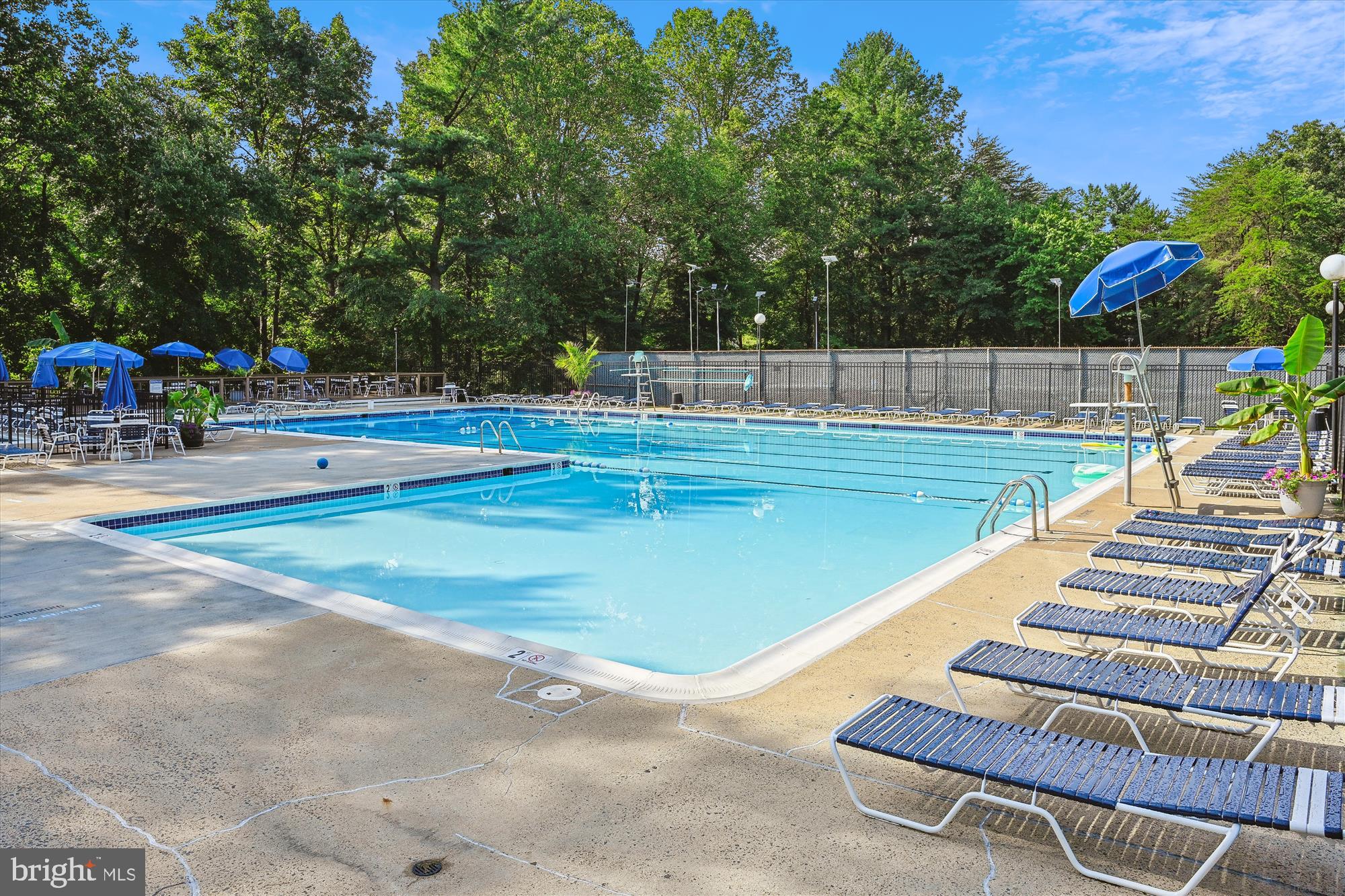 FOXWOOD - Residential Lease