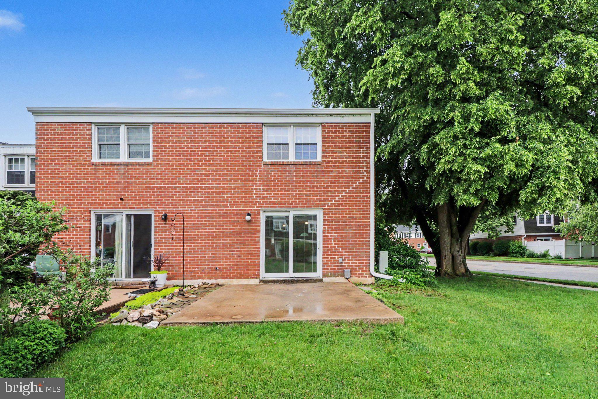 COLONY PARK - Residential