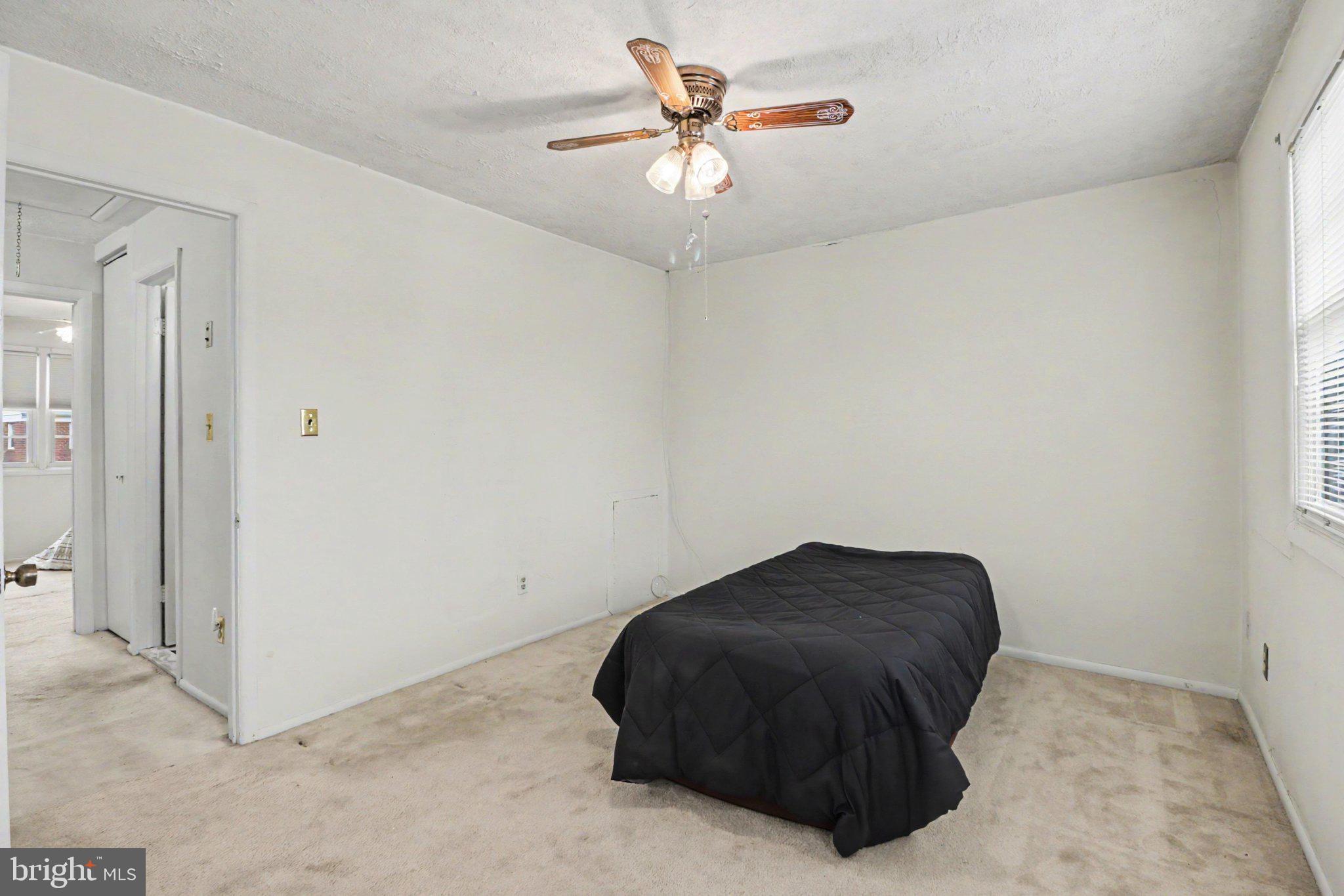 COLONY PARK - Residential