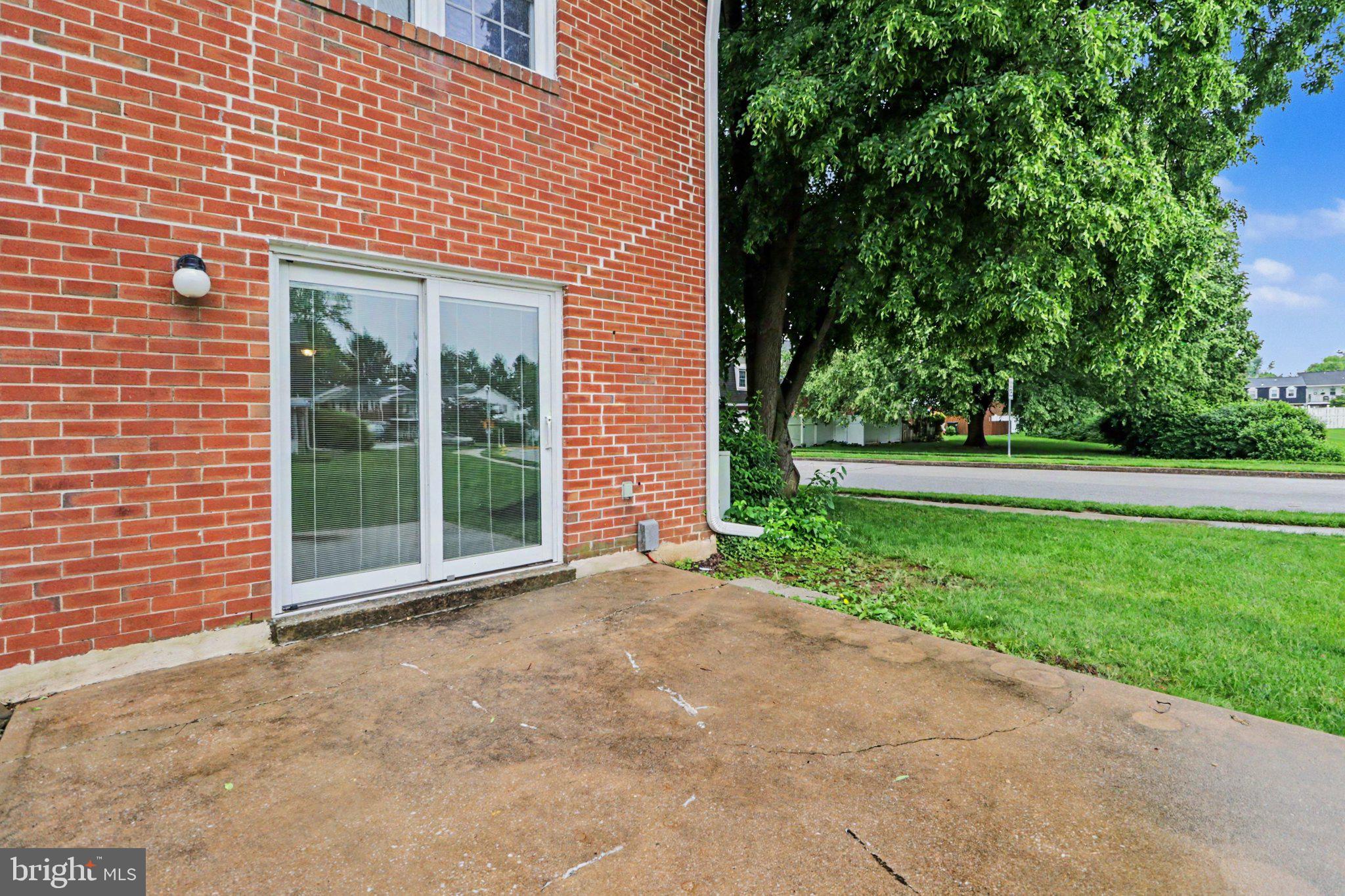 COLONY PARK - Residential