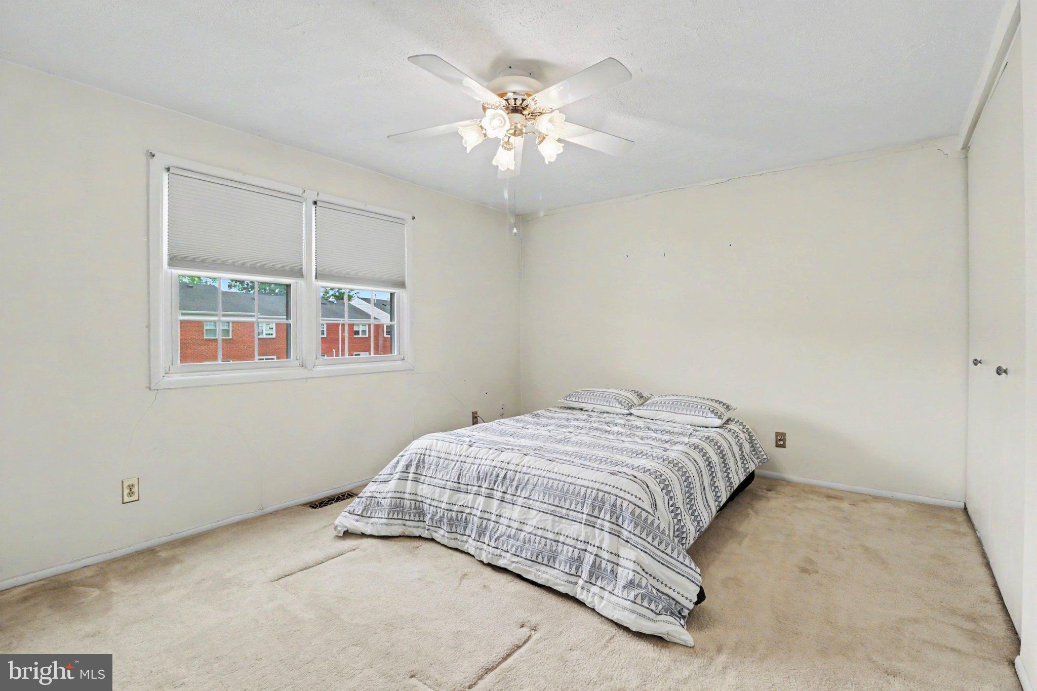 COLONY PARK - Residential