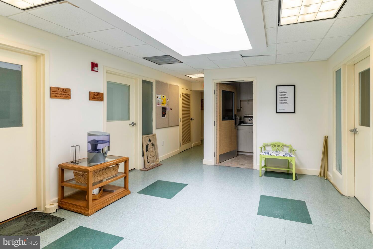 GERMANTOWN (WEST) - Commercial Sale