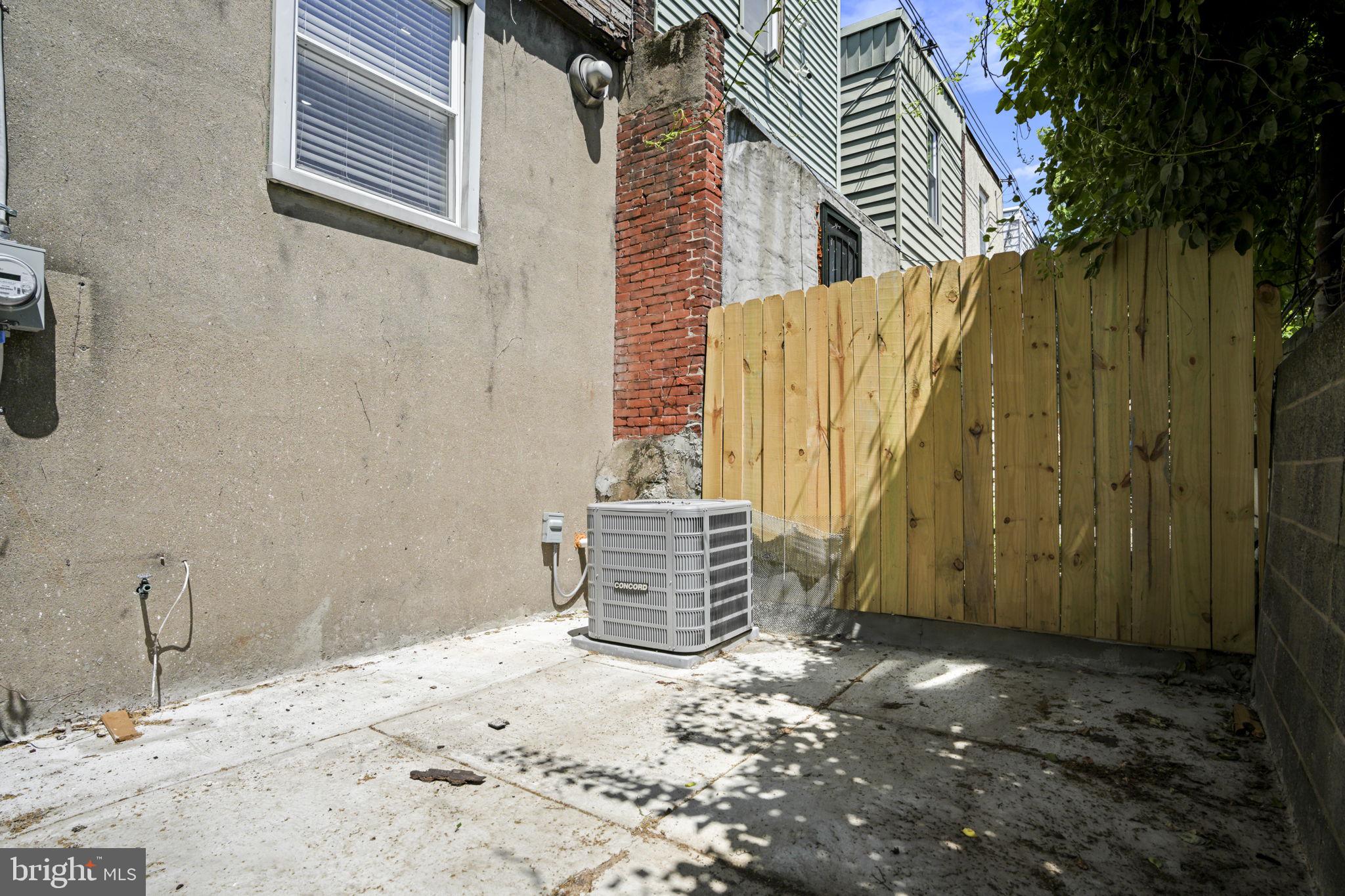 PHILADELPHIA (NORTH) - Residential