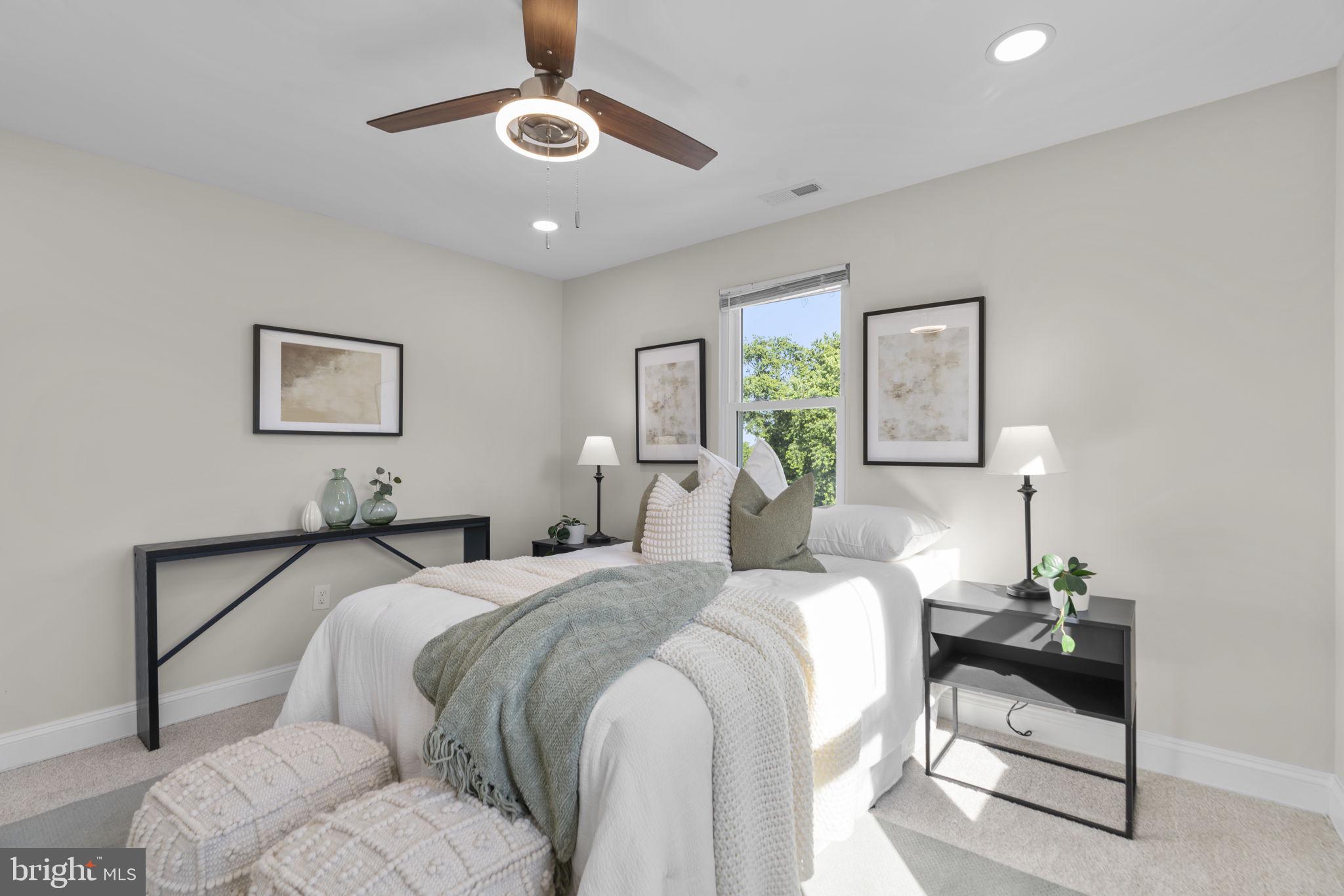 CATONSVILLE MANOR - Residential