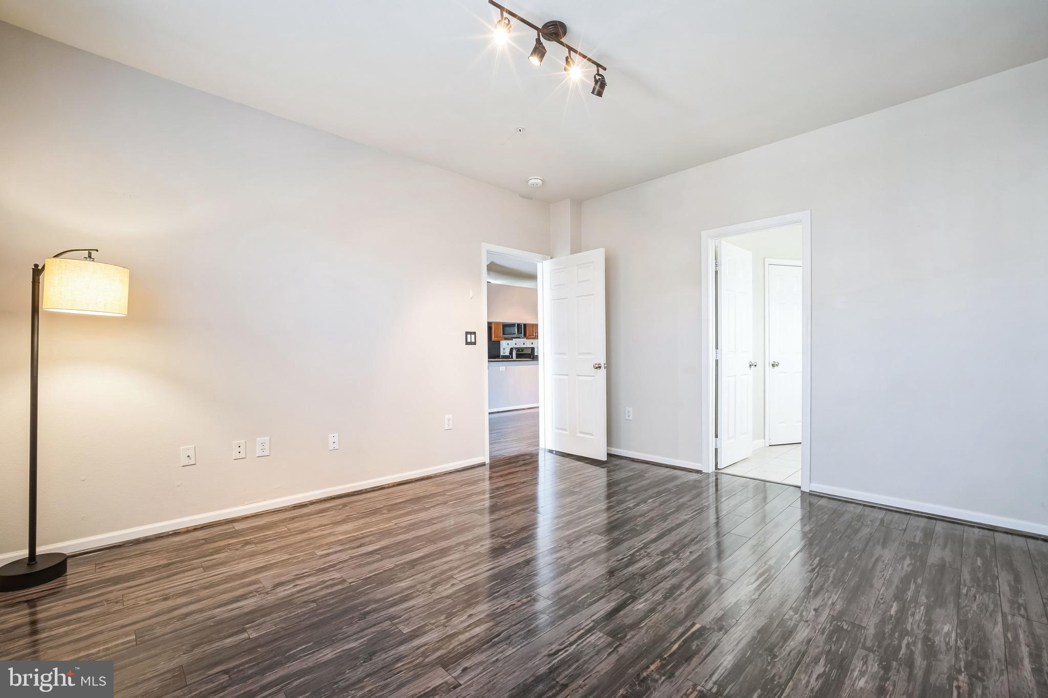 LEGATO CORNER - Residential
