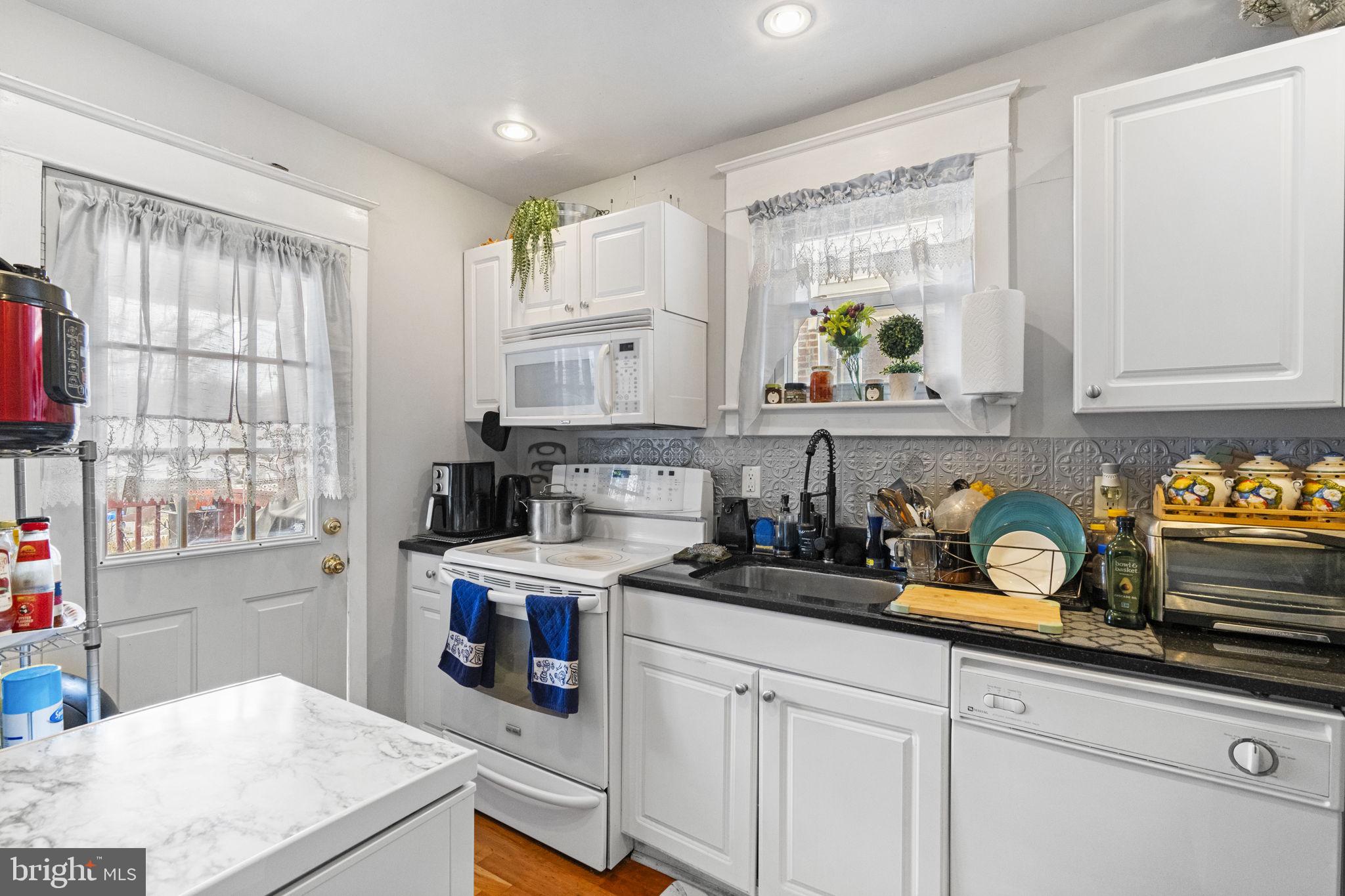 DREXEL HILL - Residential