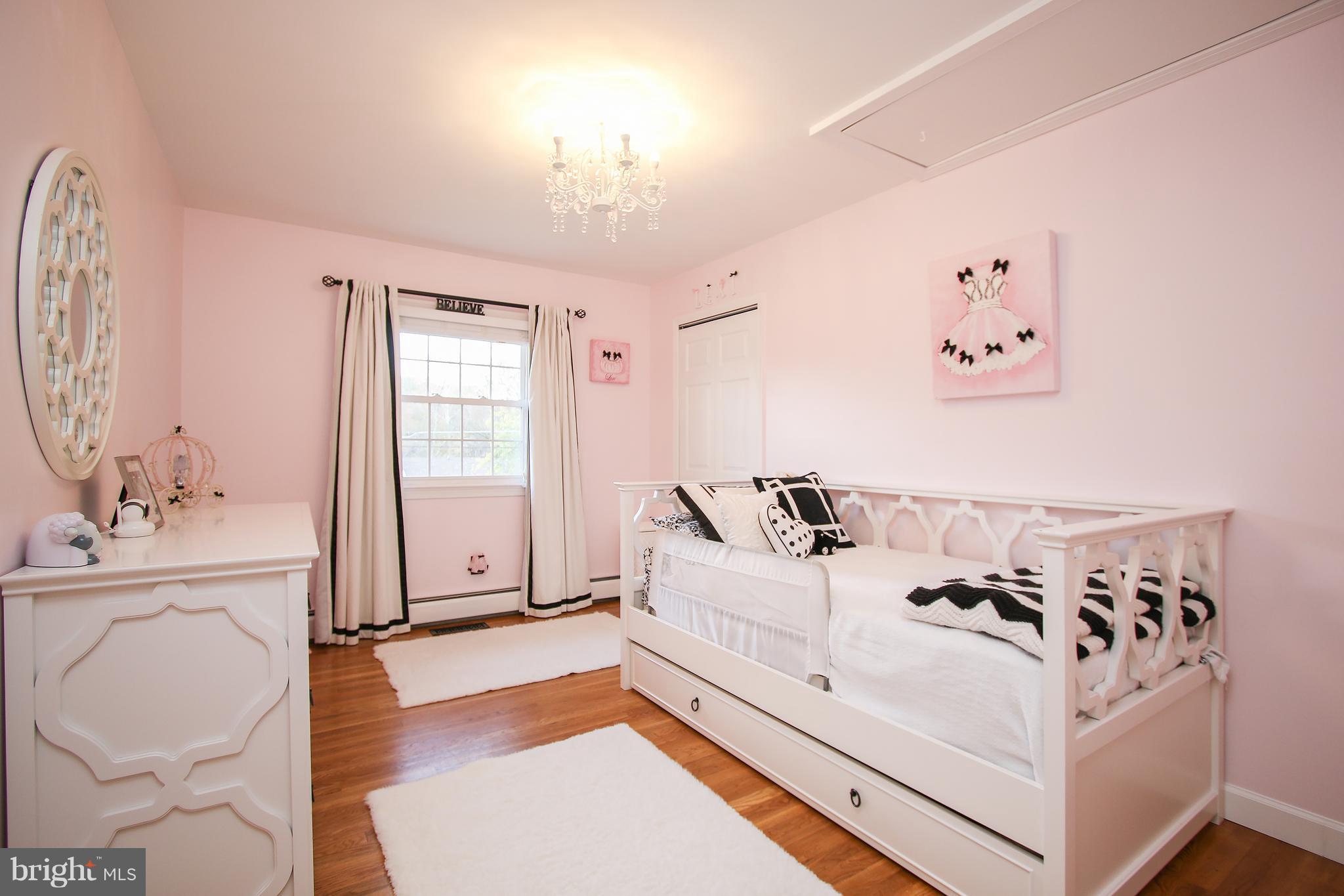 HUNGERFORD - Residential