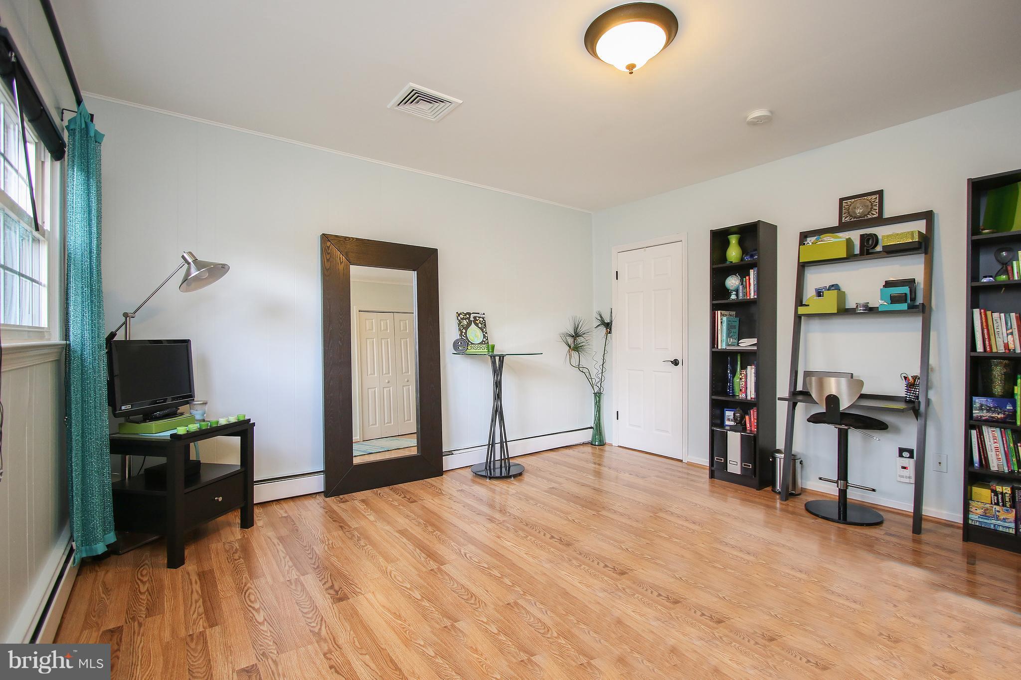 HUNGERFORD - Residential
