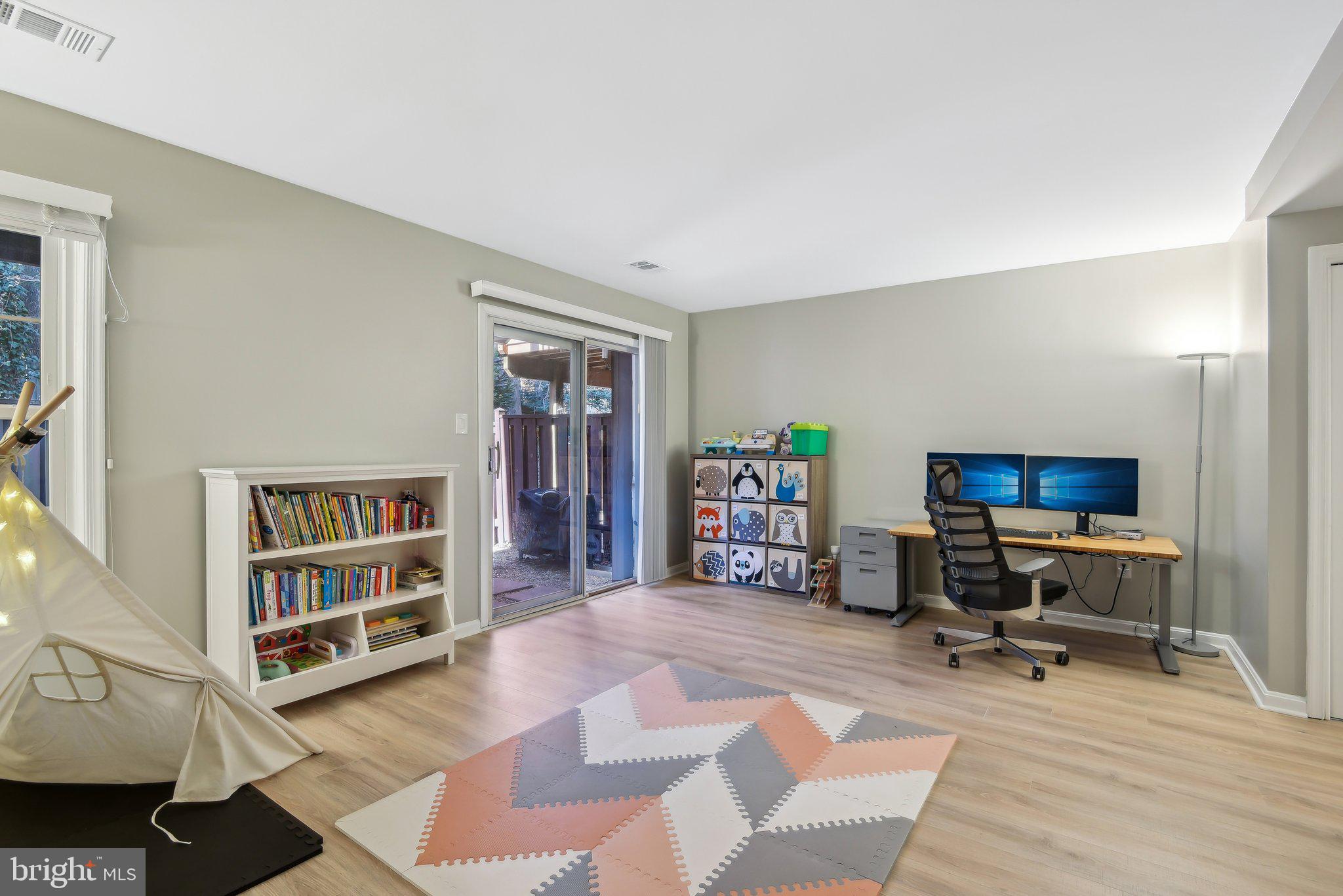 FAIR RIDGE - Residential