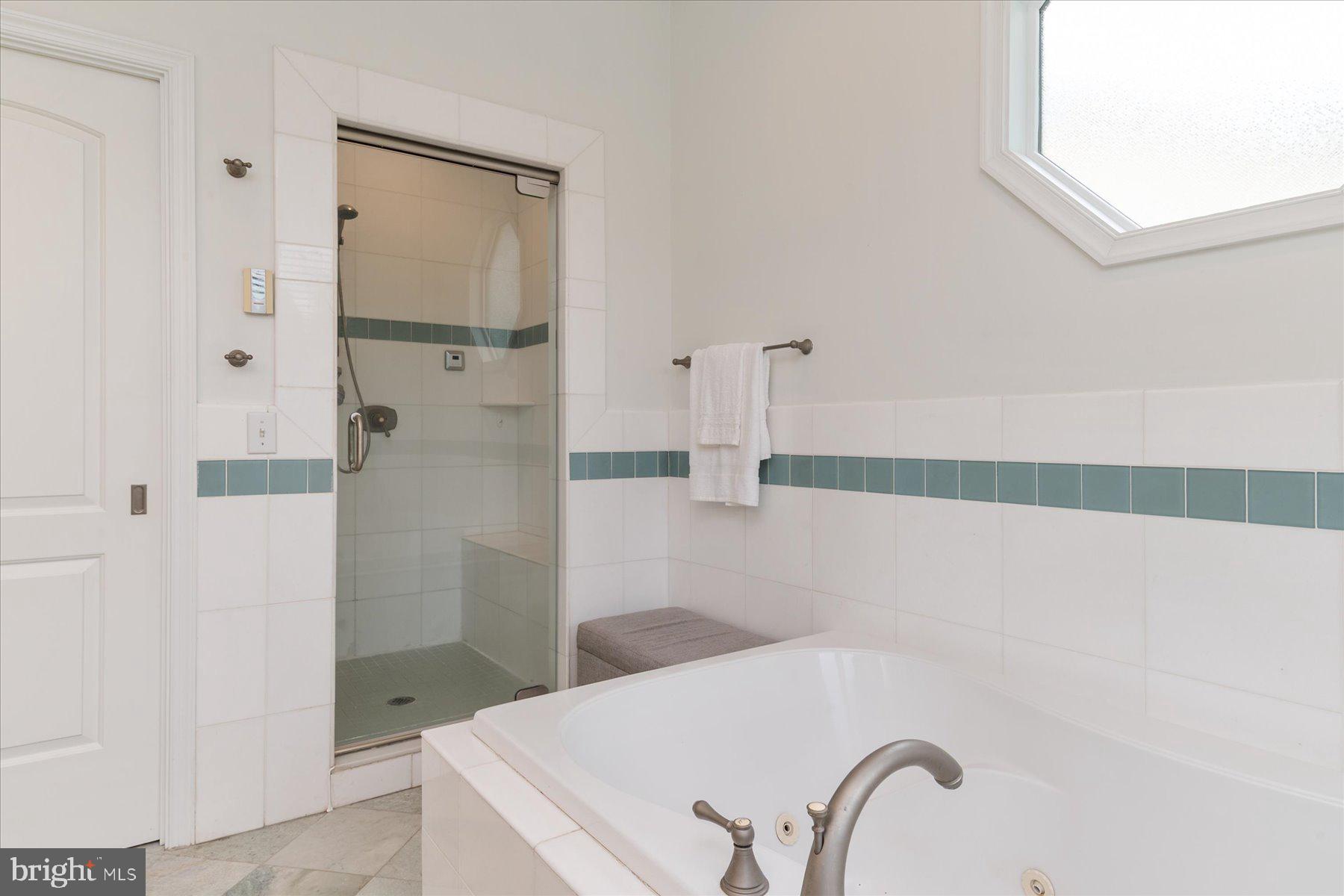 EASTPORT - Residential