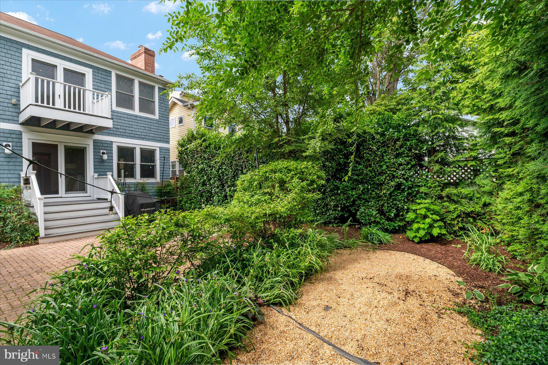 EASTPORT - Residential