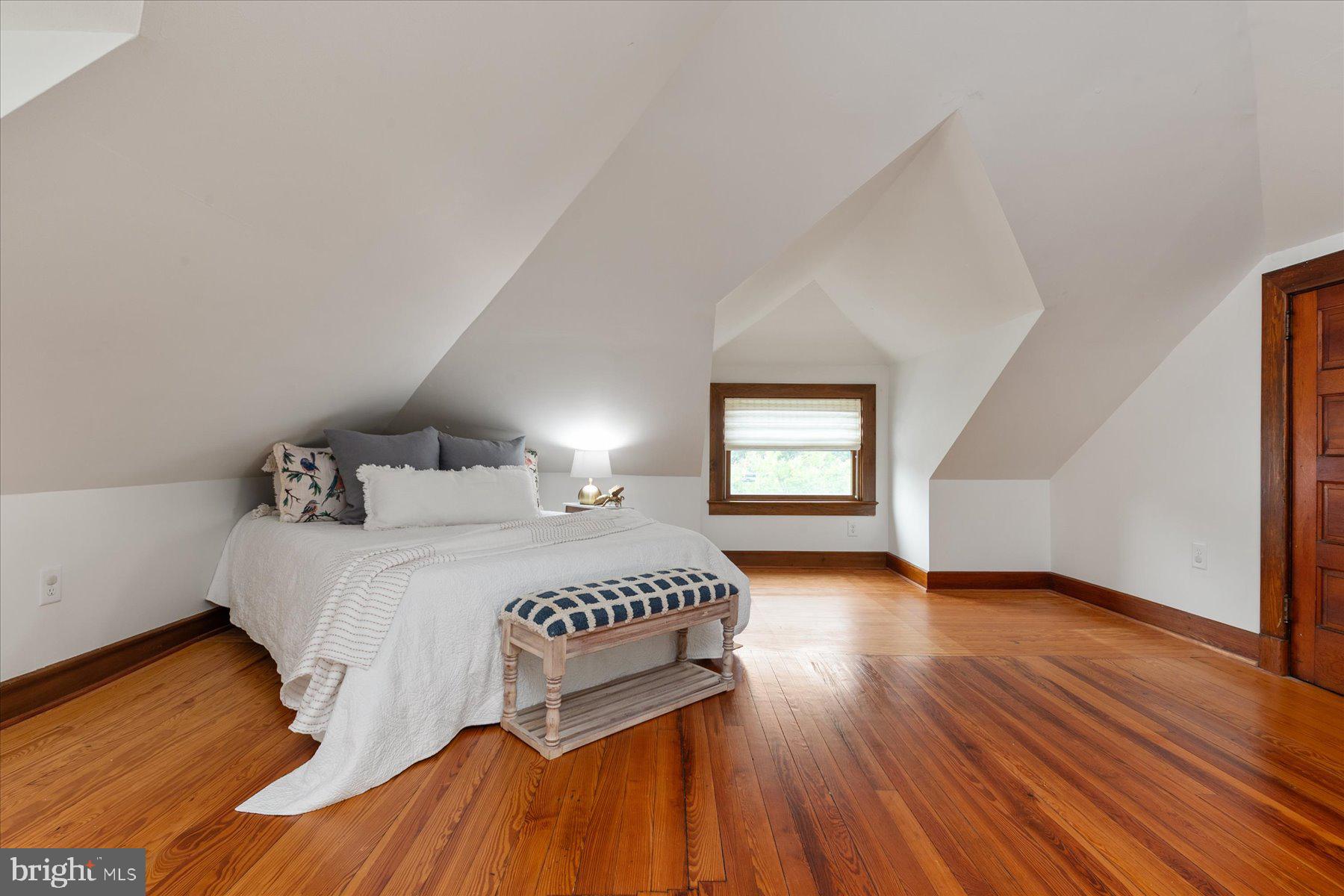 EASTPORT - Residential
