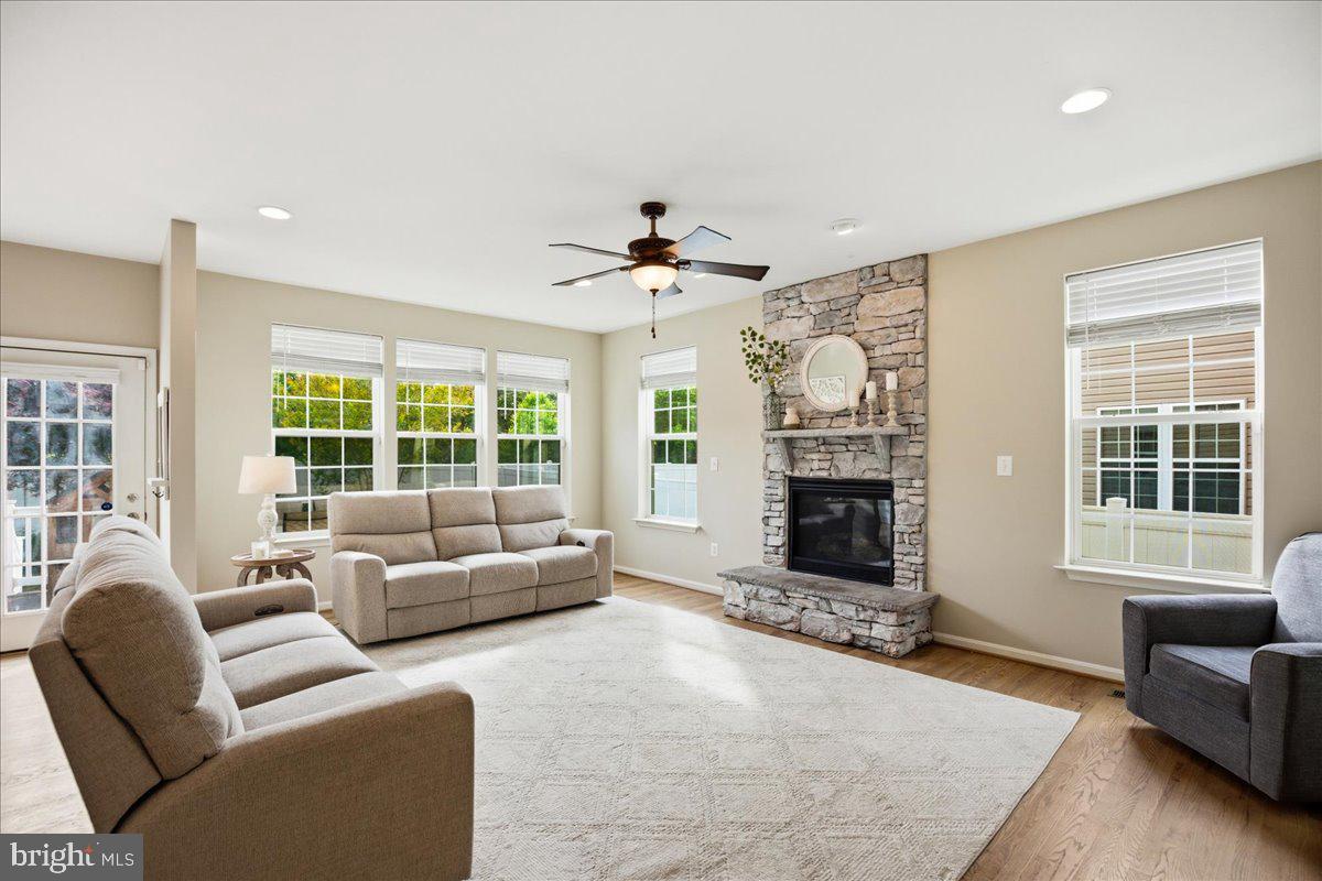 PRINCE FREDERICK CROSSING - Residential