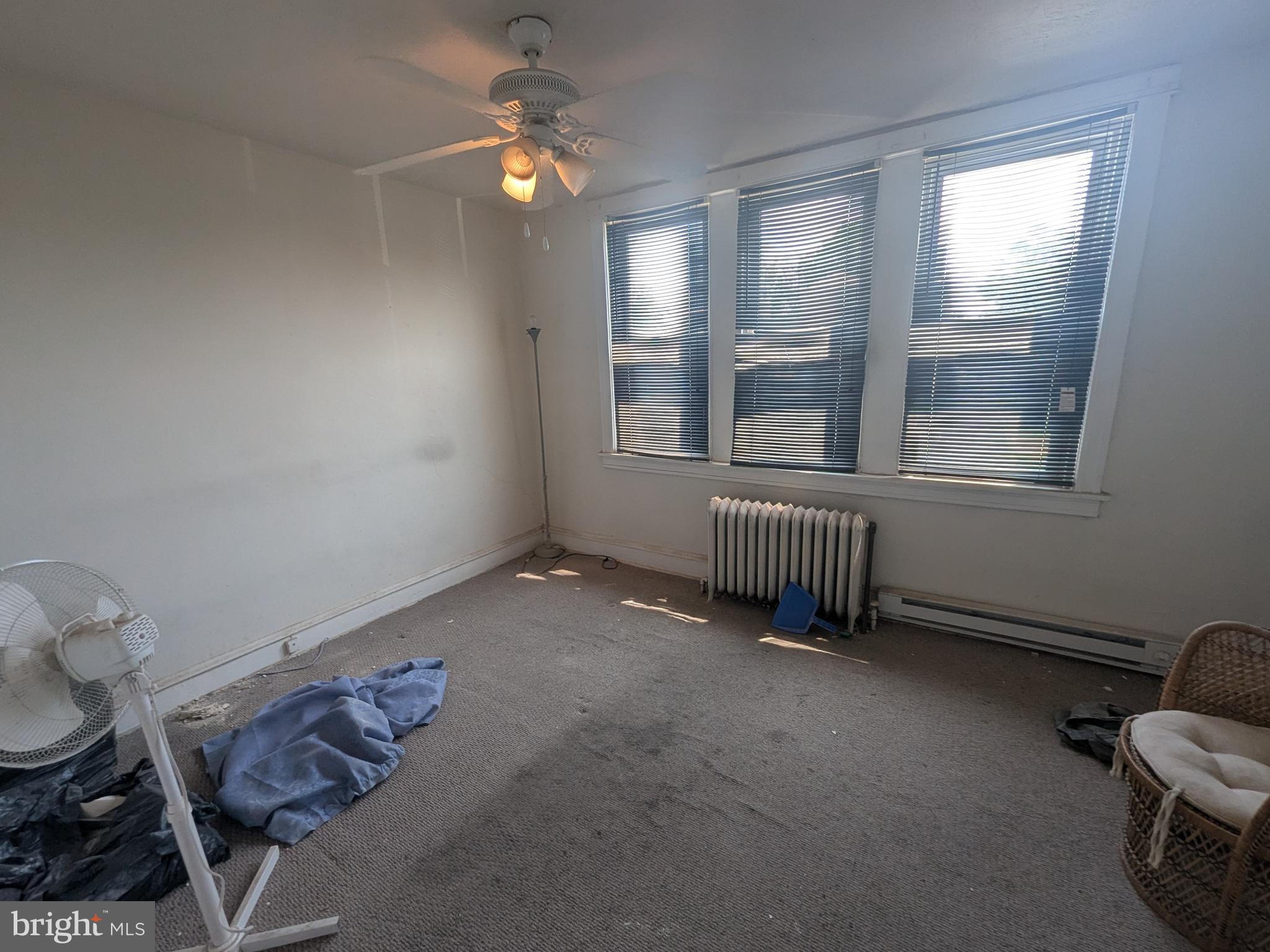 FRANKFORD - Residential