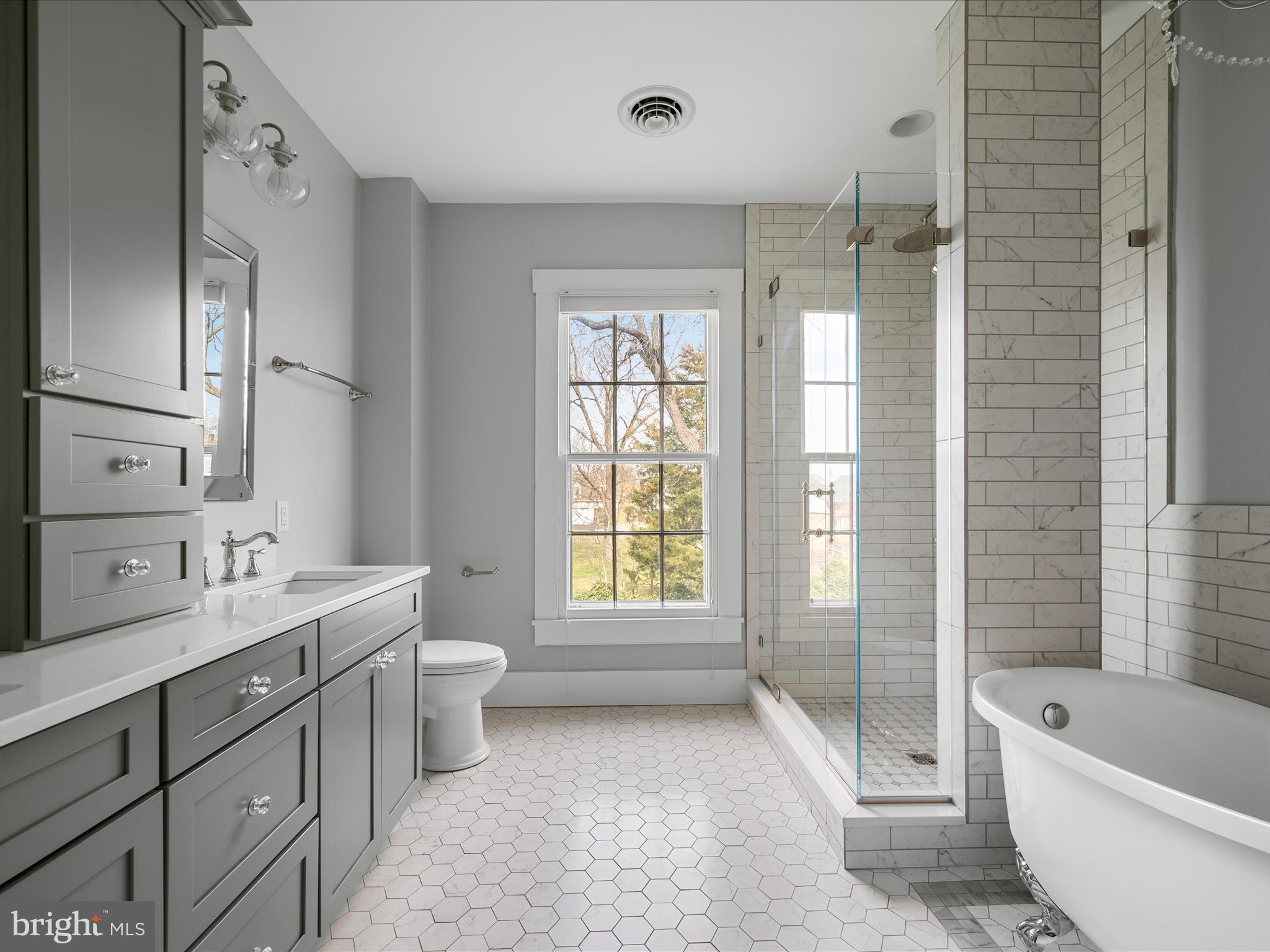 MIDDLETOWN - Residential Lease