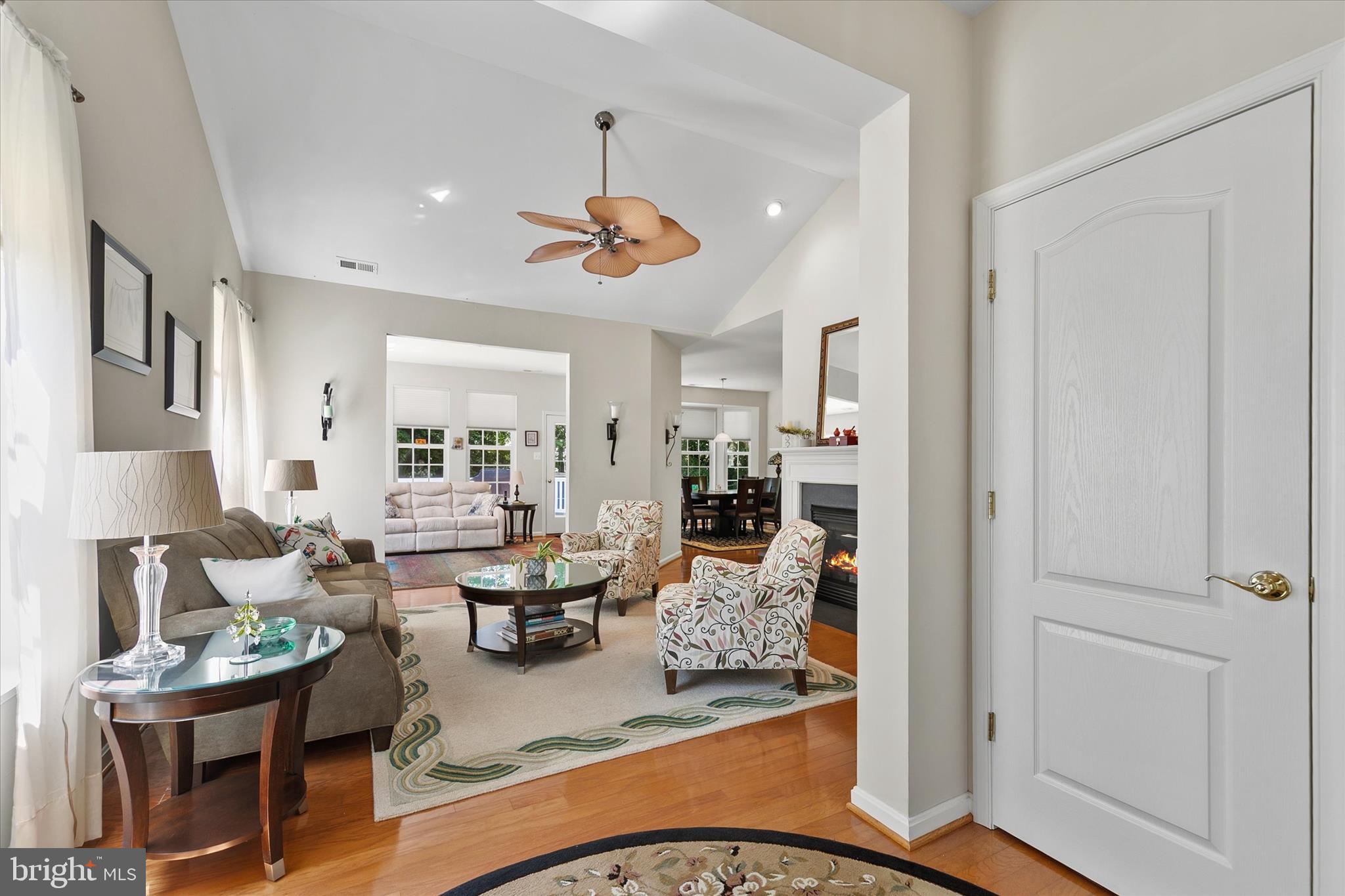 OAKMONT ESTATES - Residential