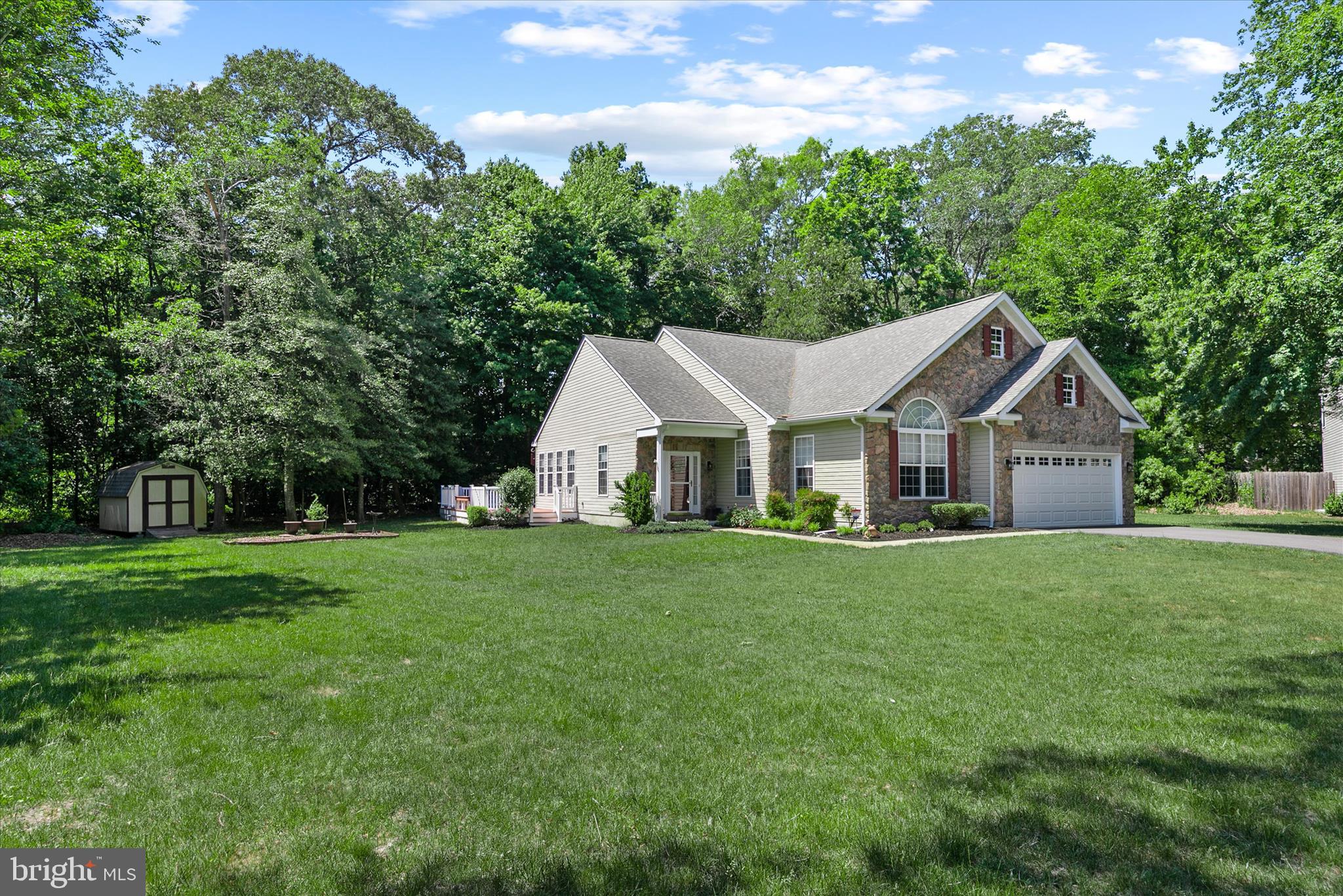 OAKMONT ESTATES - Residential