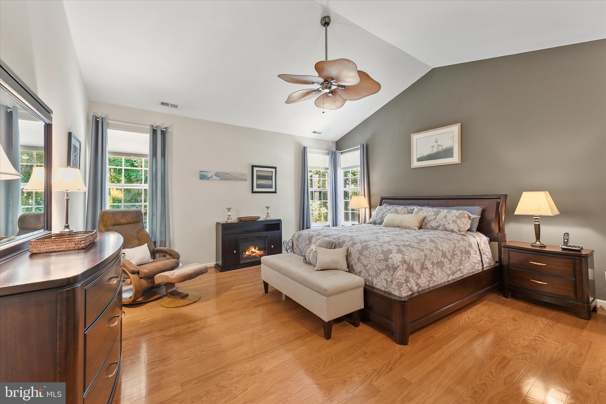 OAKMONT ESTATES - Residential
