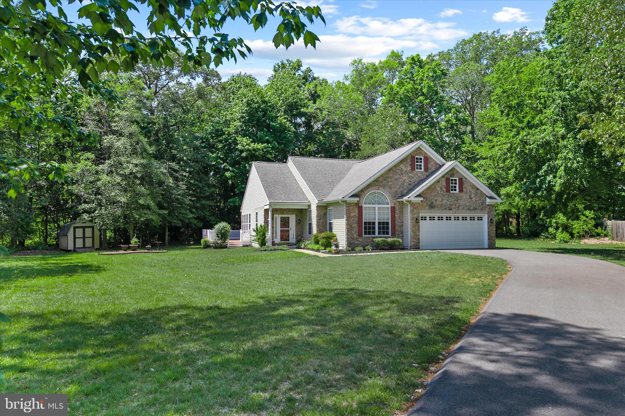 OAKMONT ESTATES - Residential