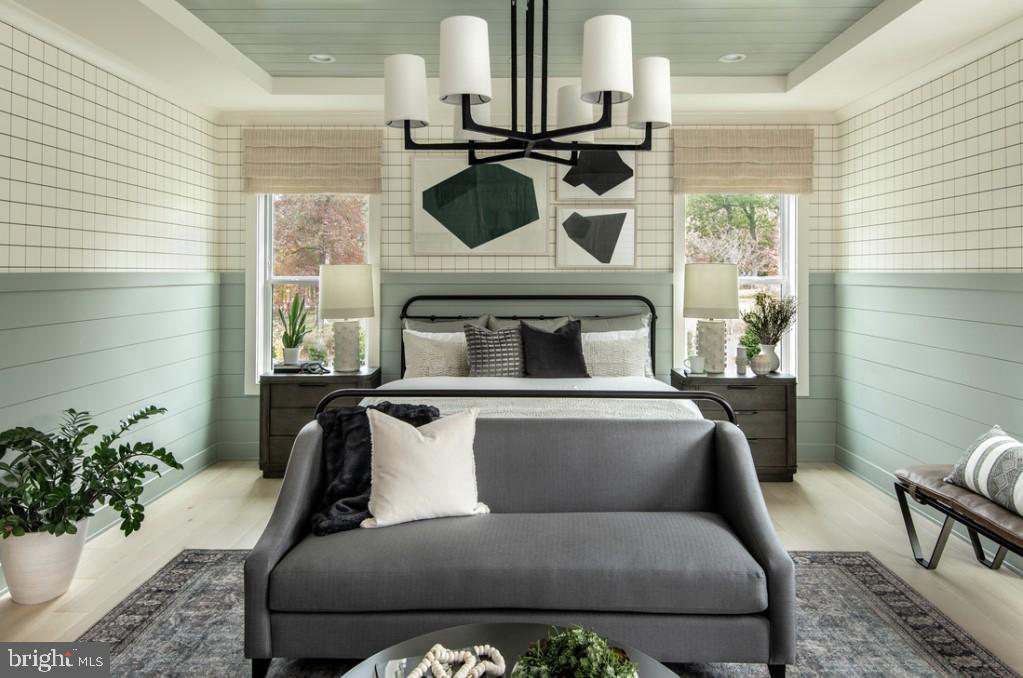 PARKSIDE VILLAGE - Residential