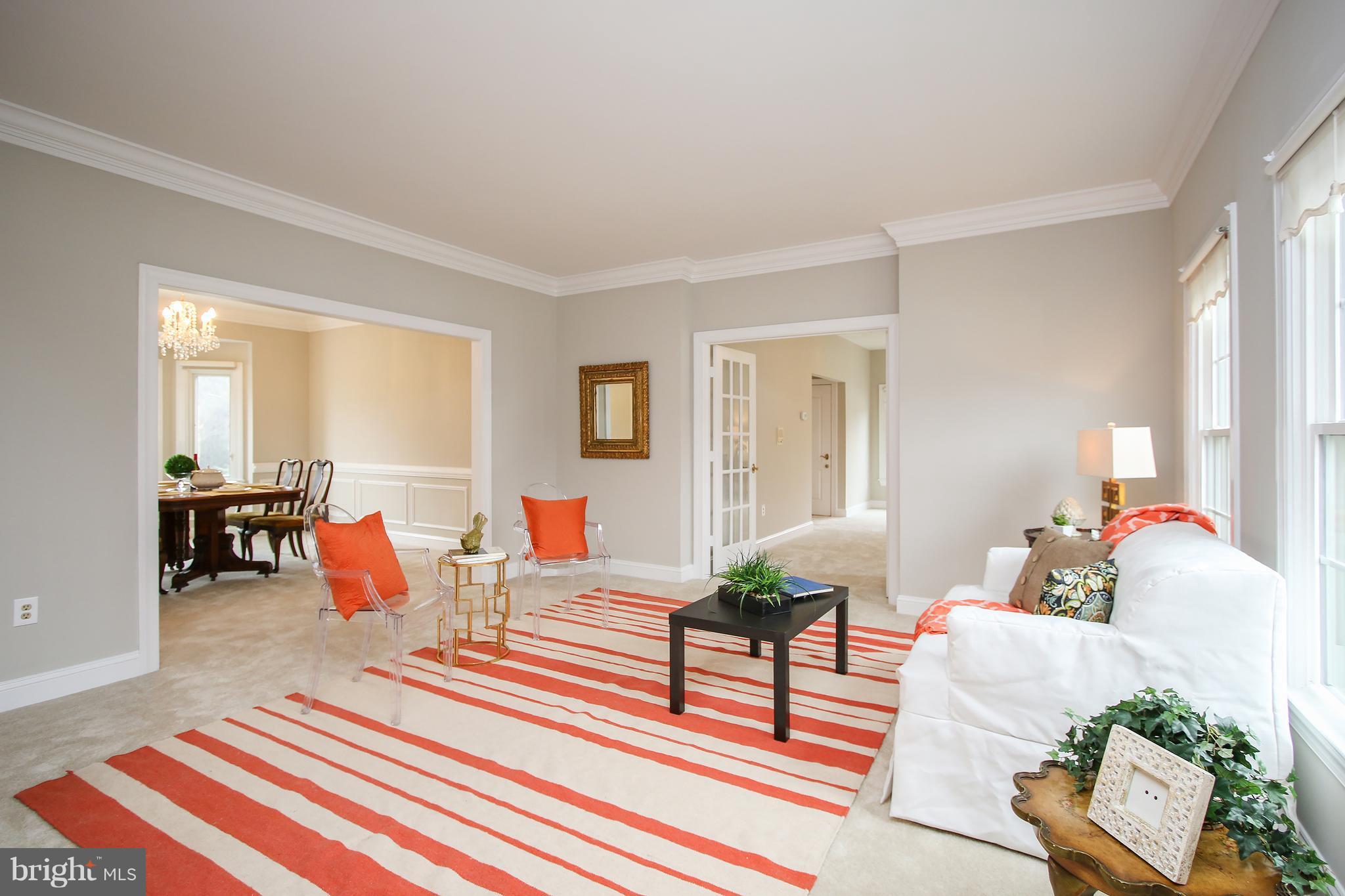 LAYTONSVILLE TOWN - Residential